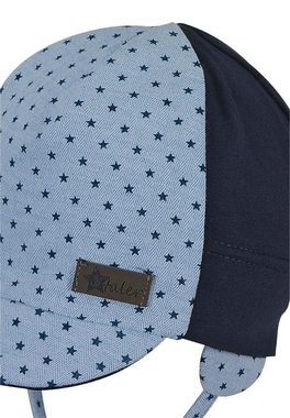 Sterntaler® Strickmütze Schirmmütze (1-St., Wintermütze mit Bindeband und Ohrenklappen ideal für kalte Tage) Kindermütze Baumwollmischgewebe mit kleinen Sternen