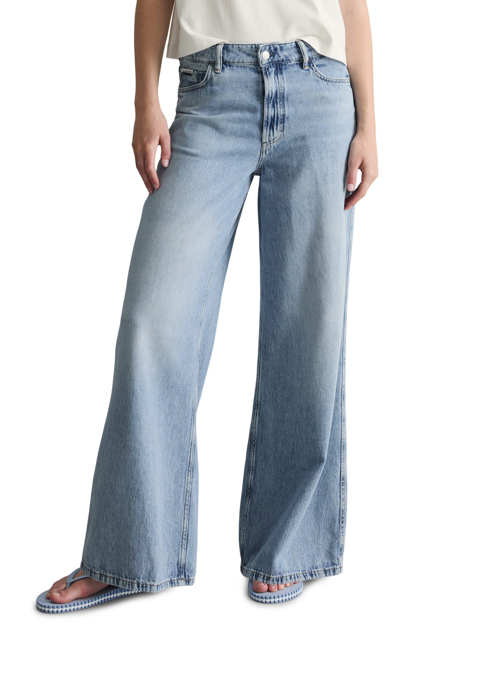 Weite Jeans aus Rigid Denim