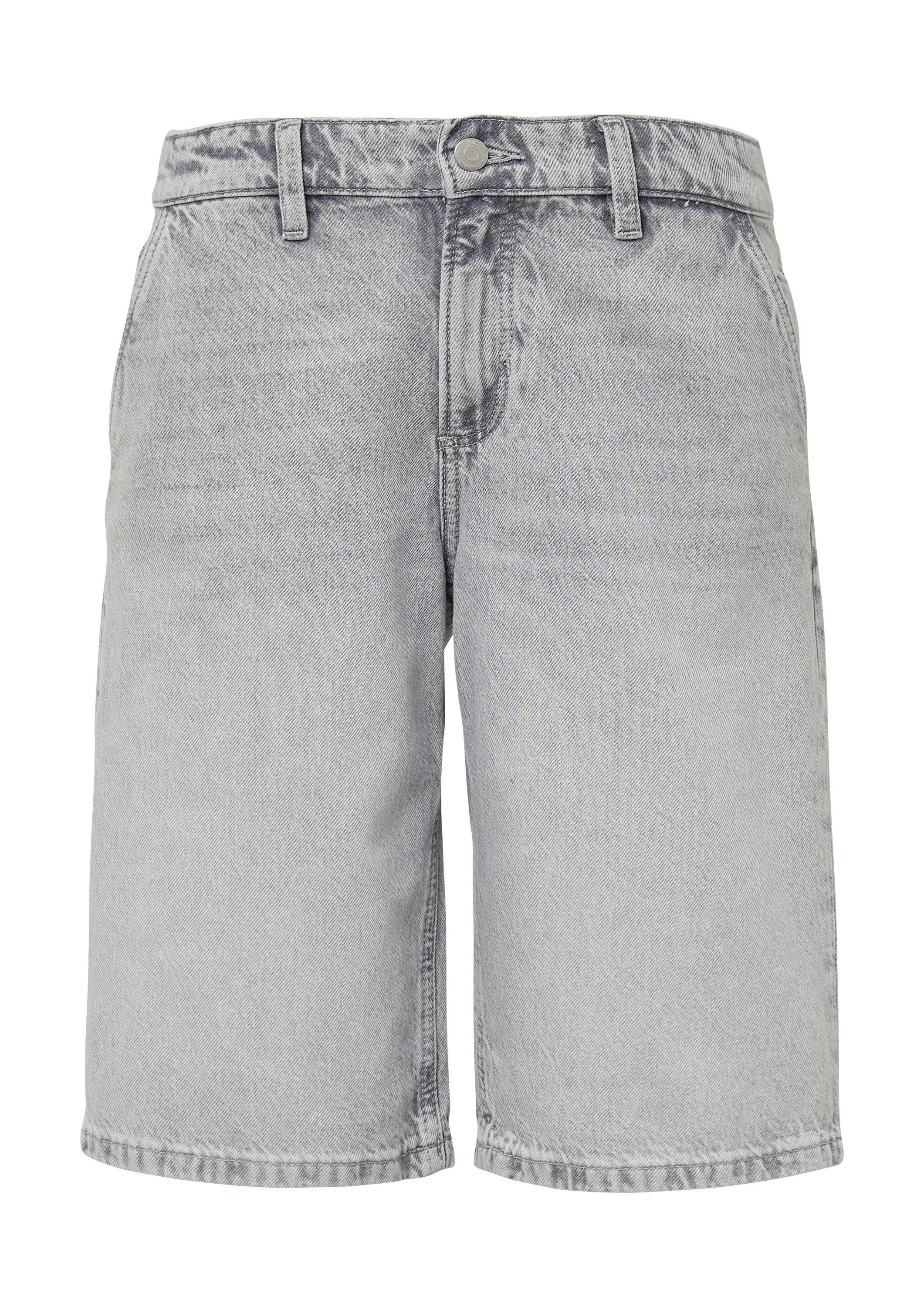 QS Jeansshorts Jeans-Hose Bermuda Skater / Relaxed Fit / Mid Rise günstig online kaufen