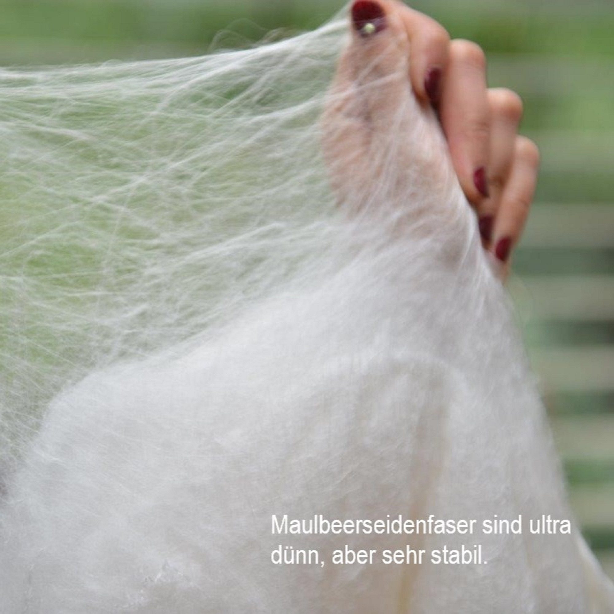 orignee Naturfaserbettdecke Seidenbettdecke aus 100 % Maulbeerseide mit Lyocell-Bezug, Füllung: 100 % Maulbeerseide, Bezug: Lyocell, atmungsaktiv – Bild 4 von 5