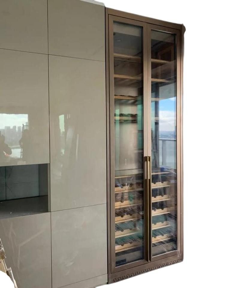 JVmoebel Weinschrank Goldener Weinschrank aus Edelstahl mit Dual-Zone Temperaturregelung (1-St) Made in Europe