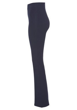 KangaROOS Jazzpants (1-tlg) mit hohem Stretch-Anteil sitzt wie eine zweite Haut