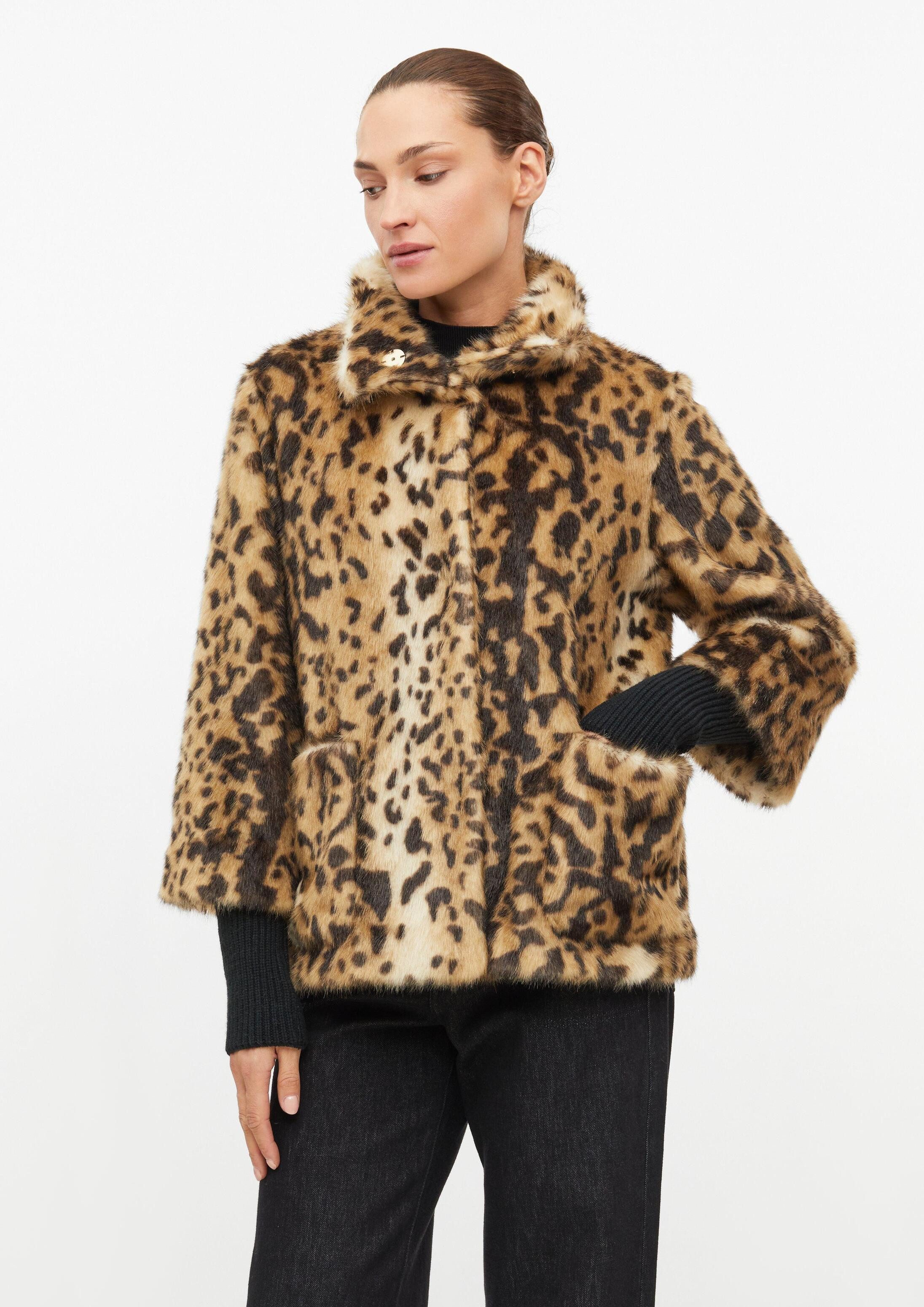 s.Oliver Funktionsjacke Outdoor-Jacke Fake-Fur-Jacke mit Leo-Muster
