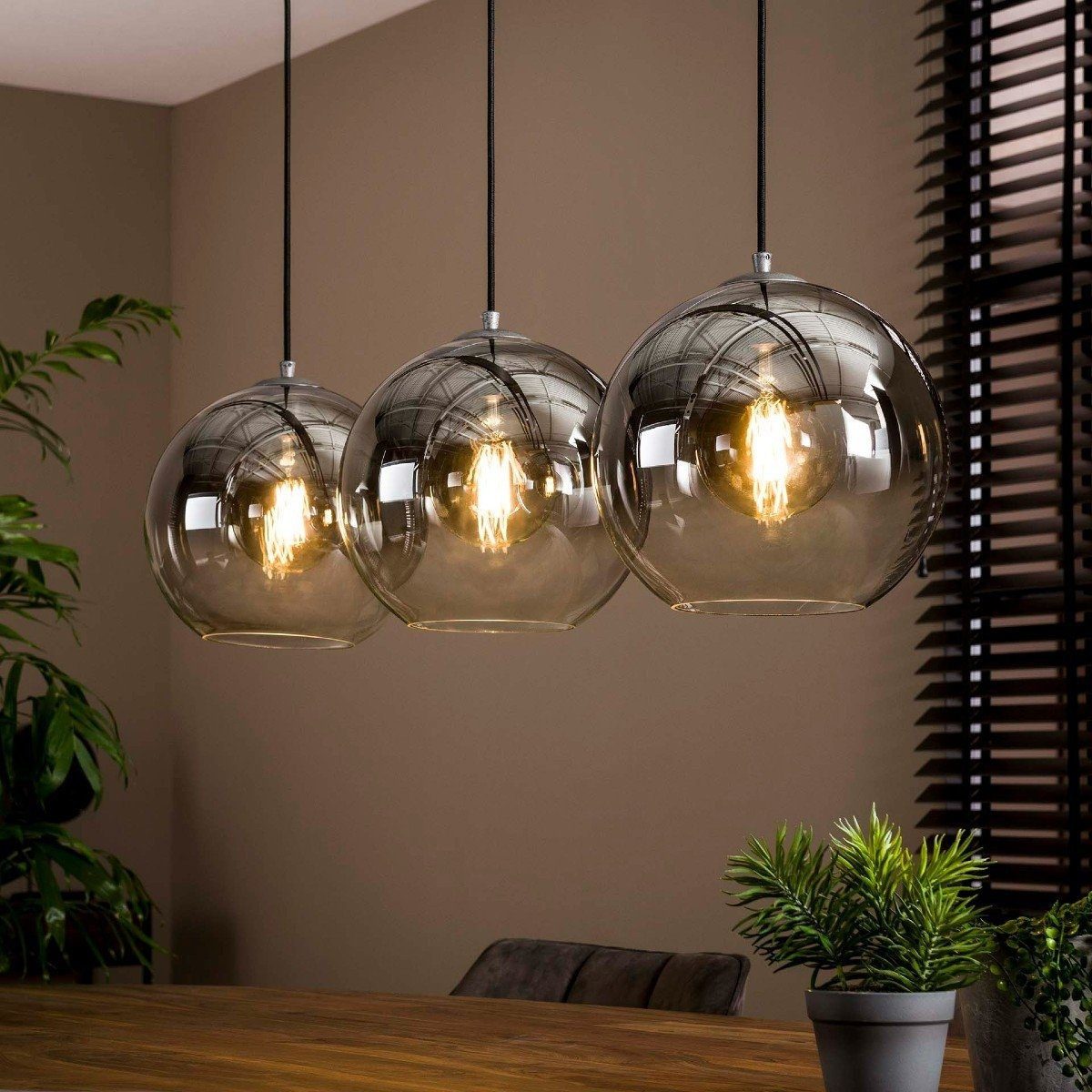 Liadomo Pendelleuchte Boise 3-flammig, ohne Leuchtmittel, Glasschirme mit stilvollem Farbverlauf, modern, E27