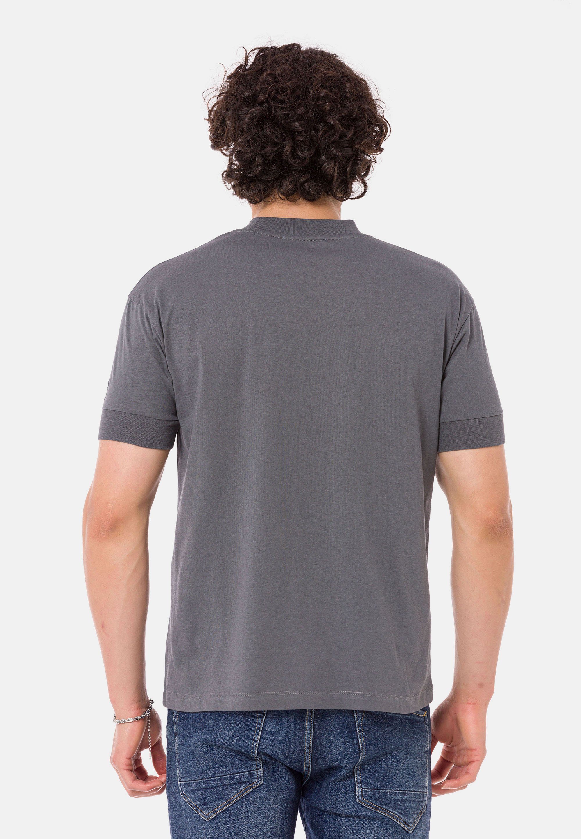 RedBridge T-Shirt mit grau Logo-Bestickung Widnes