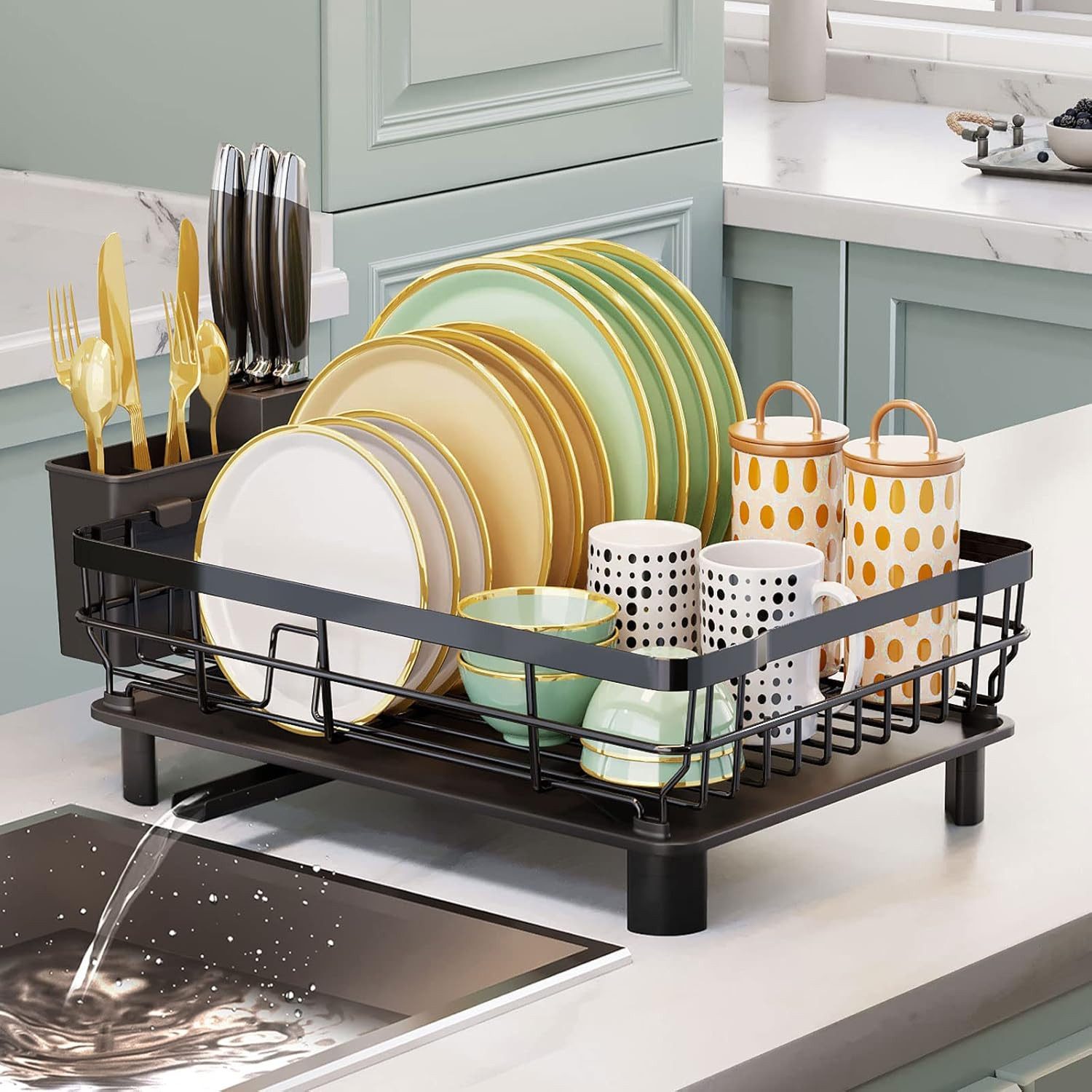 Refined Living Geschirrständer Geschirrabtropfgestell mit Abtropfmatte, Platzsparend Geschirrständer, Zubehör für Teller Abtropfständer, Multifunktionales Abtropfgestell-Set, Ablage für Küchenspüle, mit 360° Abfluss abnehmbarem und Messerfächern, Geschirrständer für die Küchenarbeitsplatte, Robustes, rostfreies, für Küchentheke,Spülbecken,Effizienten Trocknen& Verstauen von Geschirr
