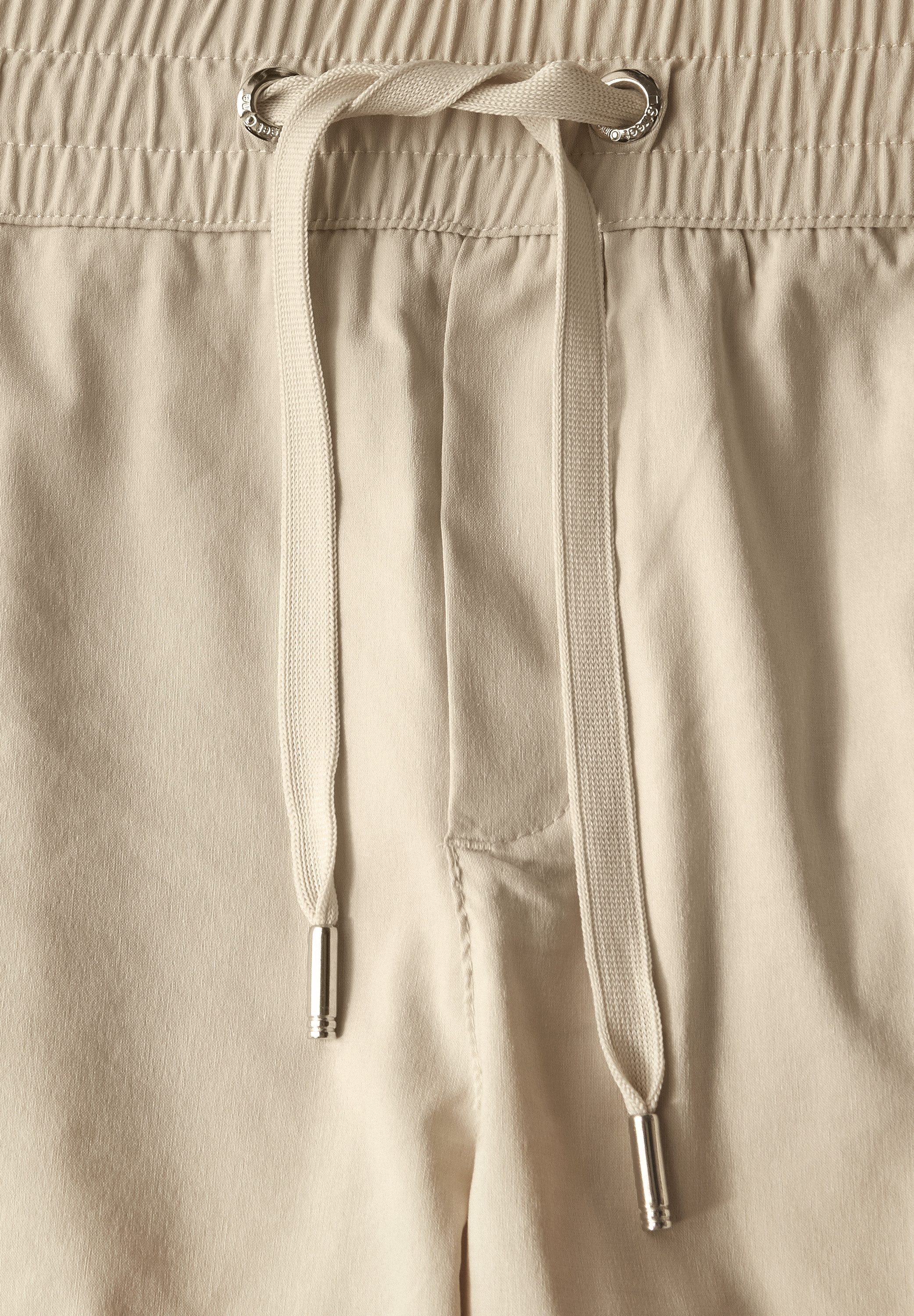 STREET ONE Röhrenhose Middle Waist