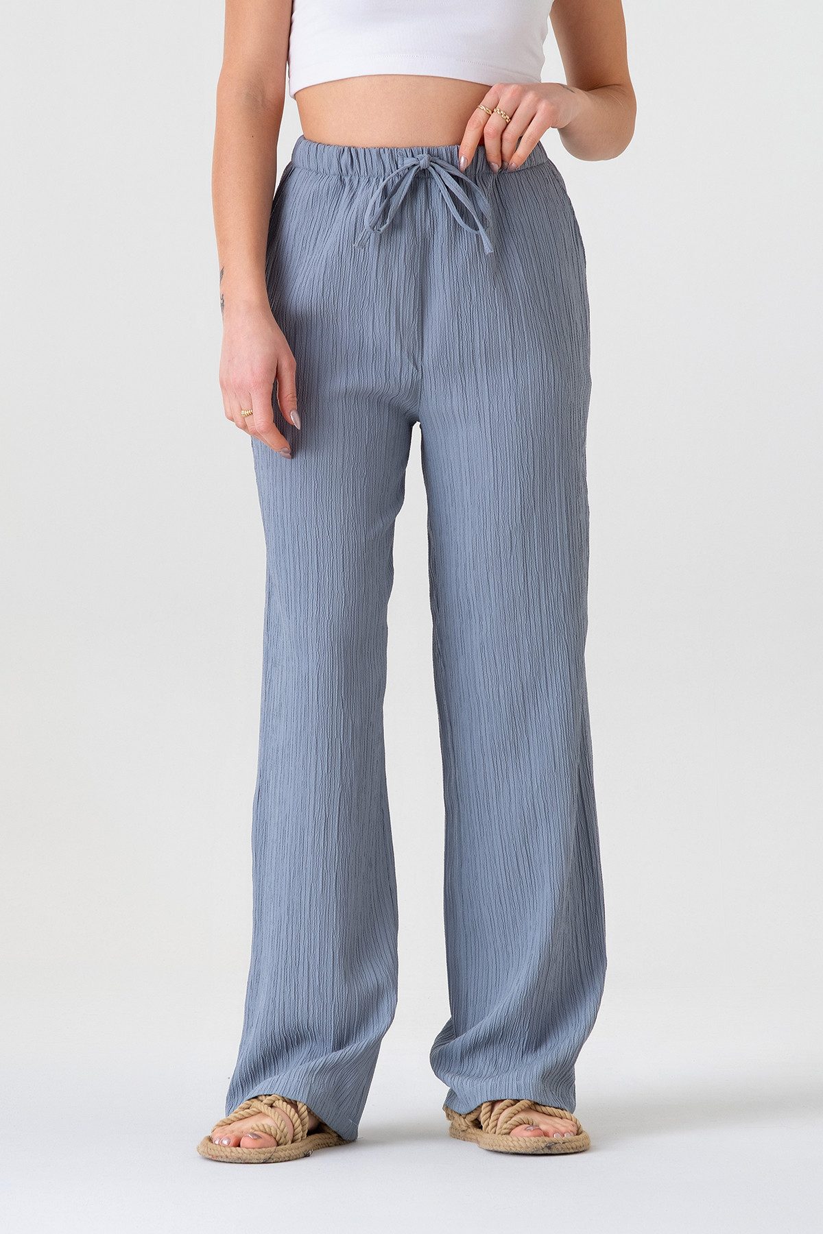 fashionshowcase Palazzohose Damen Sommerhose Crinkle Marlene-Hose mit weitem Bein Weiches & luftiges Material, leicht fallend, mit Crinkle-Struktur