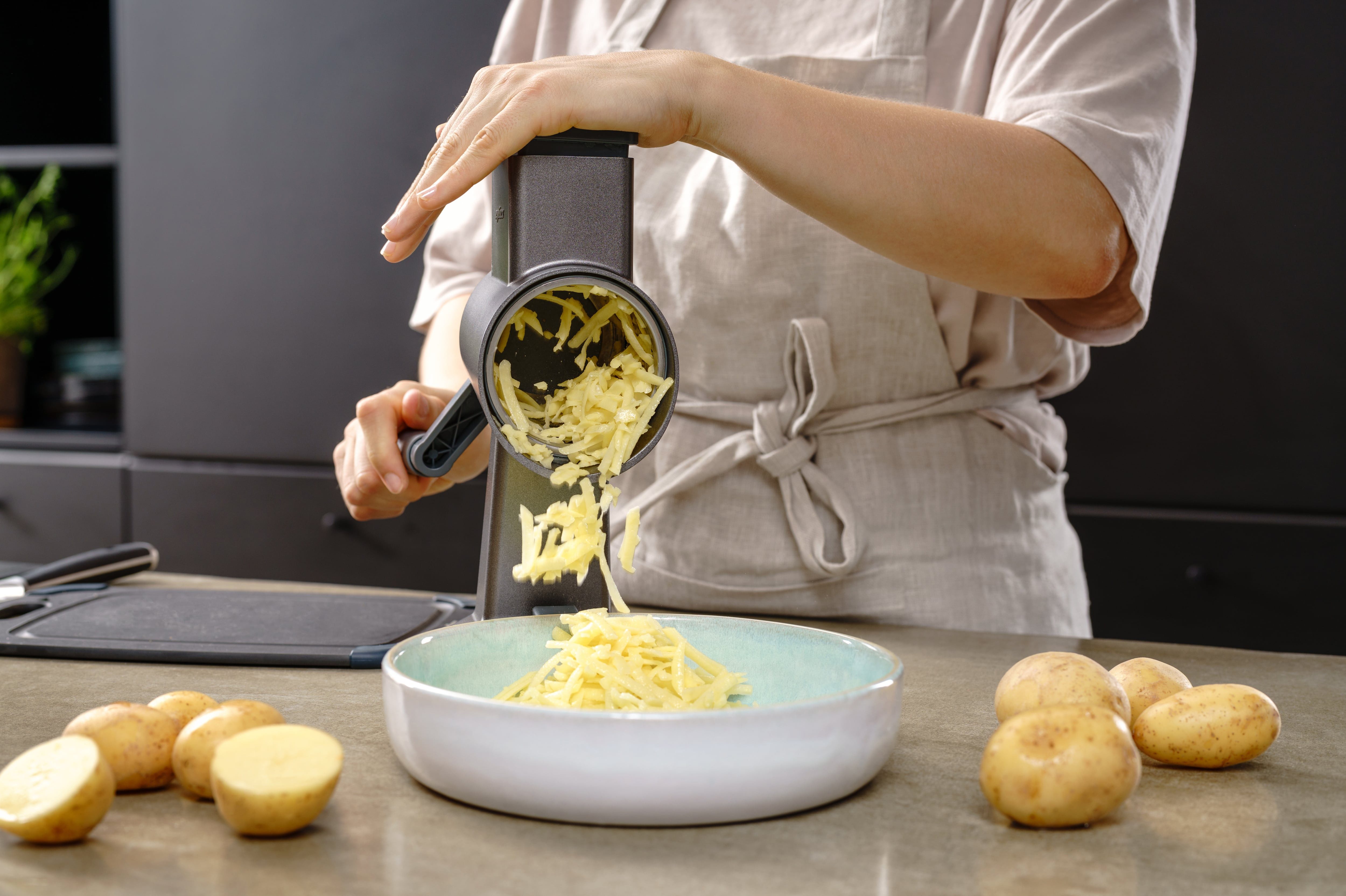 zyliss Trommelreibe Gourmet im Set, Aluminium, für ein komfortables Reiben, Schneiden, Hacken - 3 Trommeln inklusive