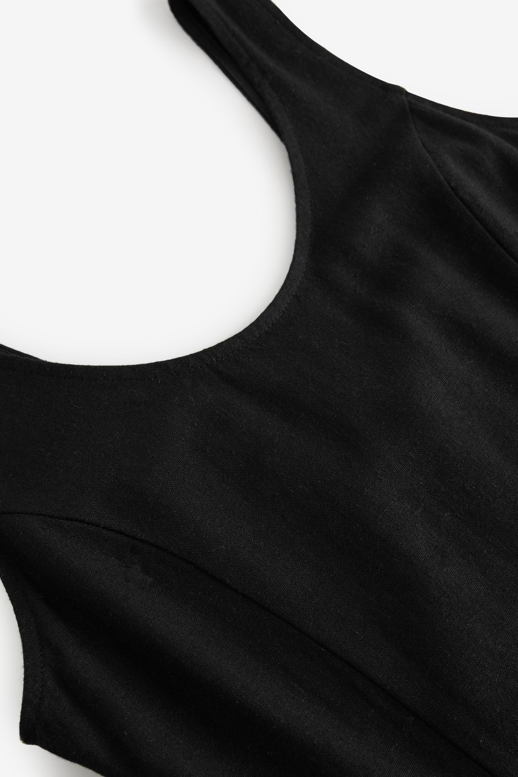 Next Minikleid Ärmelloses, tailliertes Minikleid, U-Ausschnitt (1-tlg)