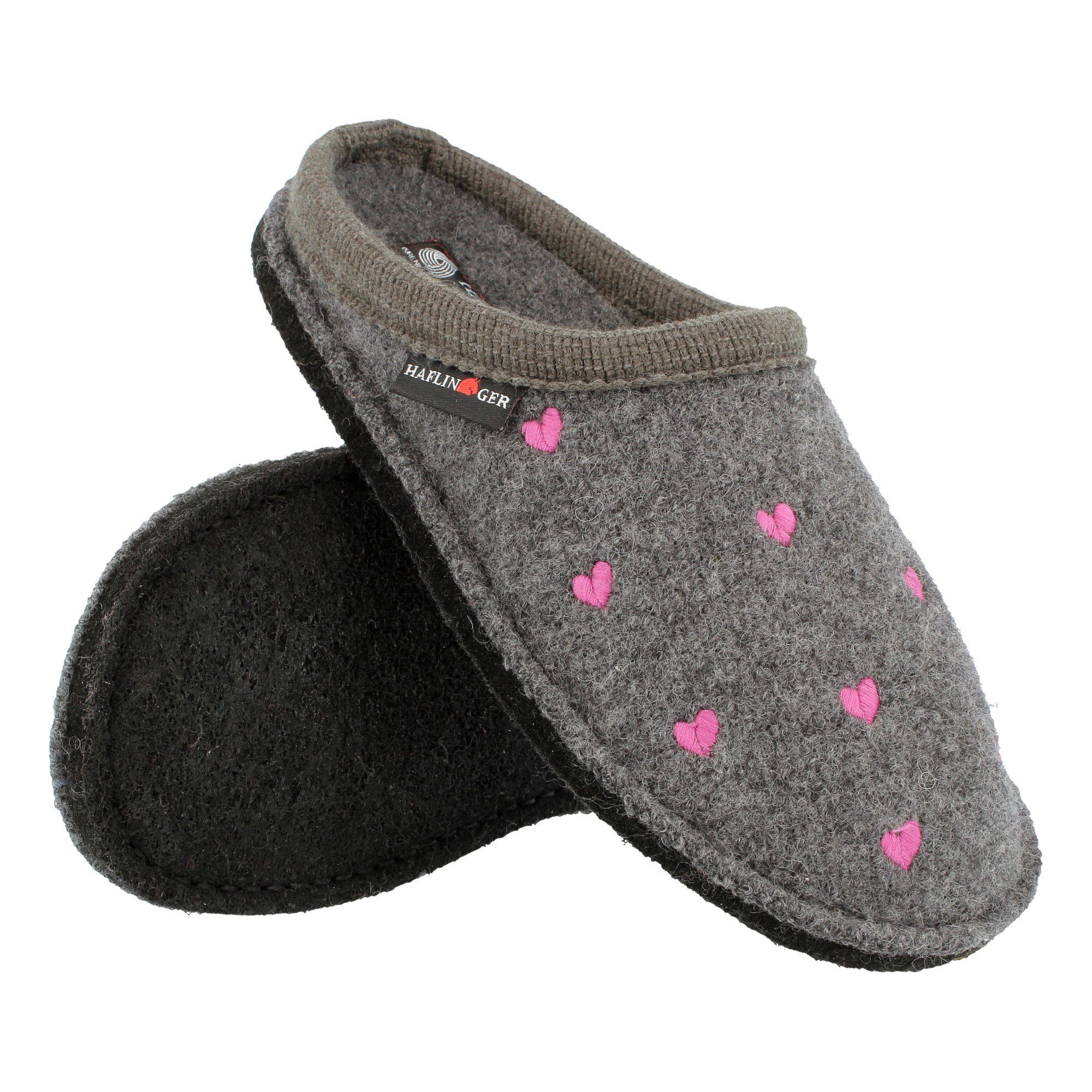 Haflinger Flair Valentine Pantoffeln aus gewalkter Wolle Herzmotiv Unisex Hausschuh