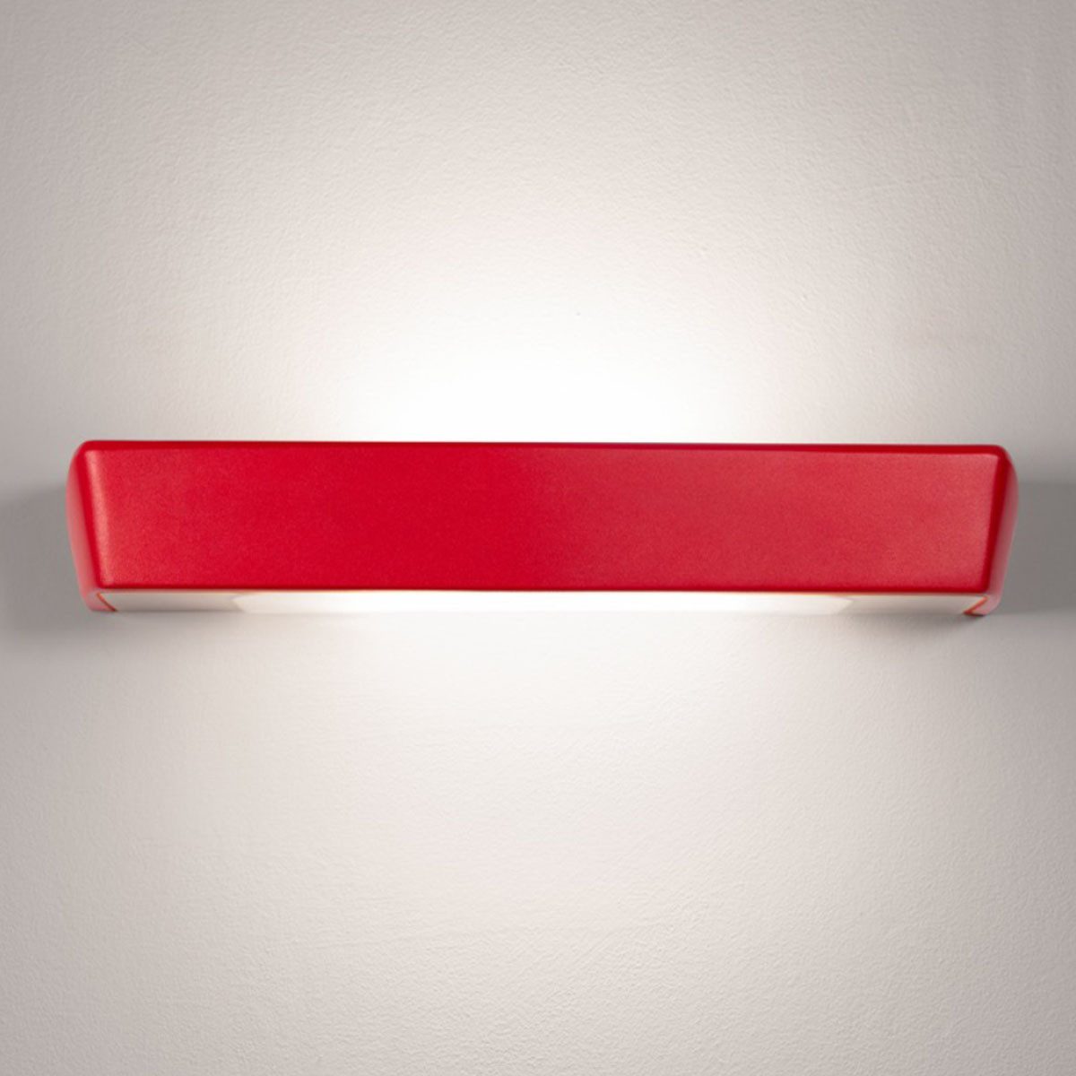 Vivida International LED Wandleuchte Hantera Wandleuchte, B: 30,9 cm, T: 7,25 cm, Magenta, LED fest integriert, Warmweiß, Inklusive CCT-Switch zum ändern der Lichtfarbe 2700K, 3000K oder 4000K