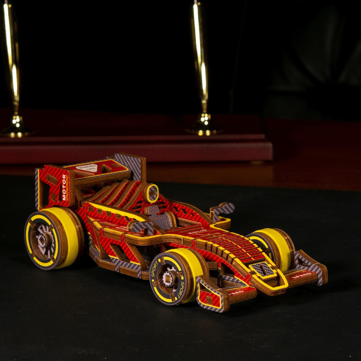 Wooden City Puzzle WoodenCity Bolide Sportauto Limited Edition Mechanisches Holzpuzzle, 105 Puzzleteile