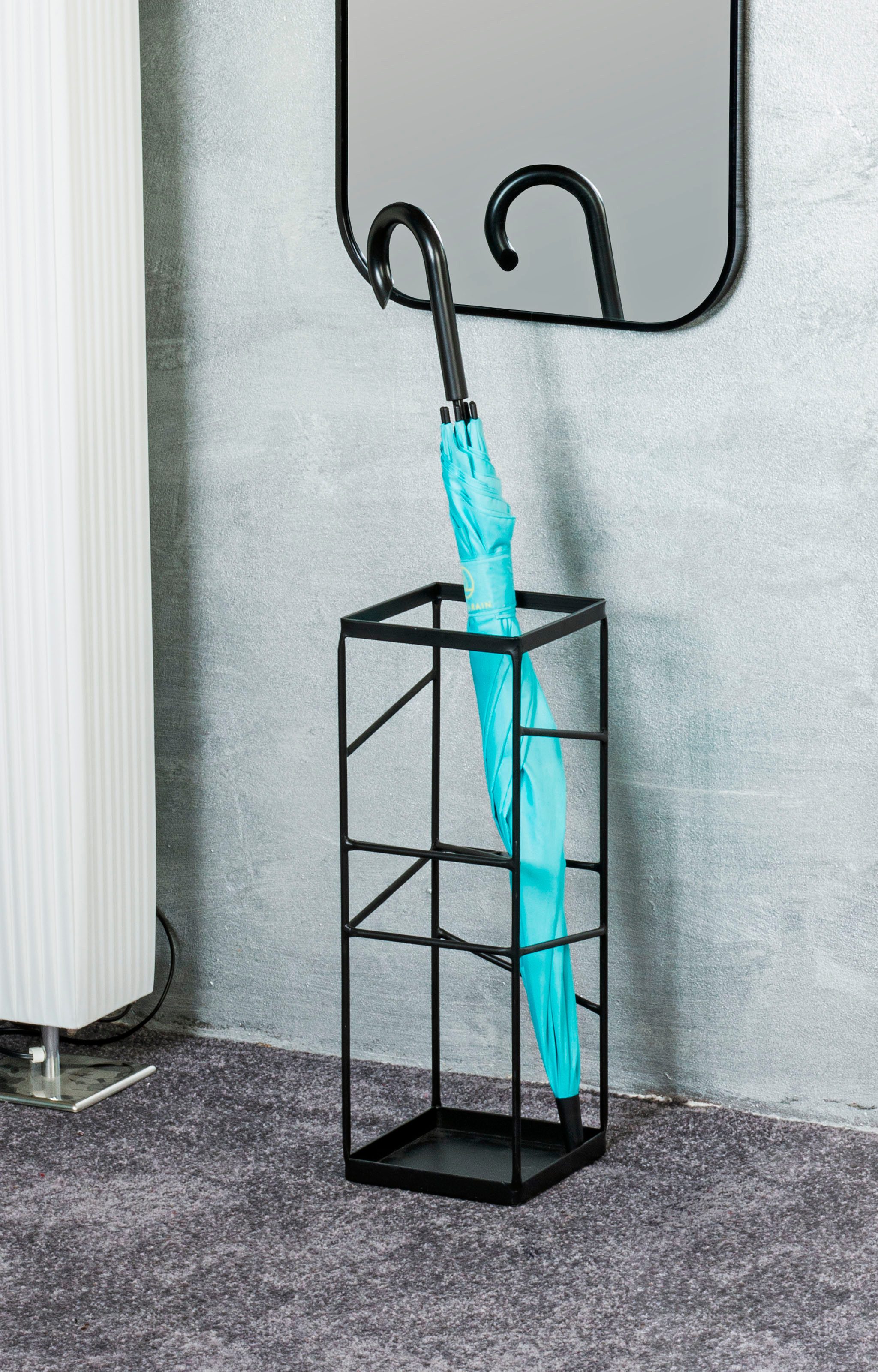 HAKU Schirmständer Regenschirmständer, Schirmkorb, quadratisch - aus Metall Schwarz - B/T/H 17/17/49 cm