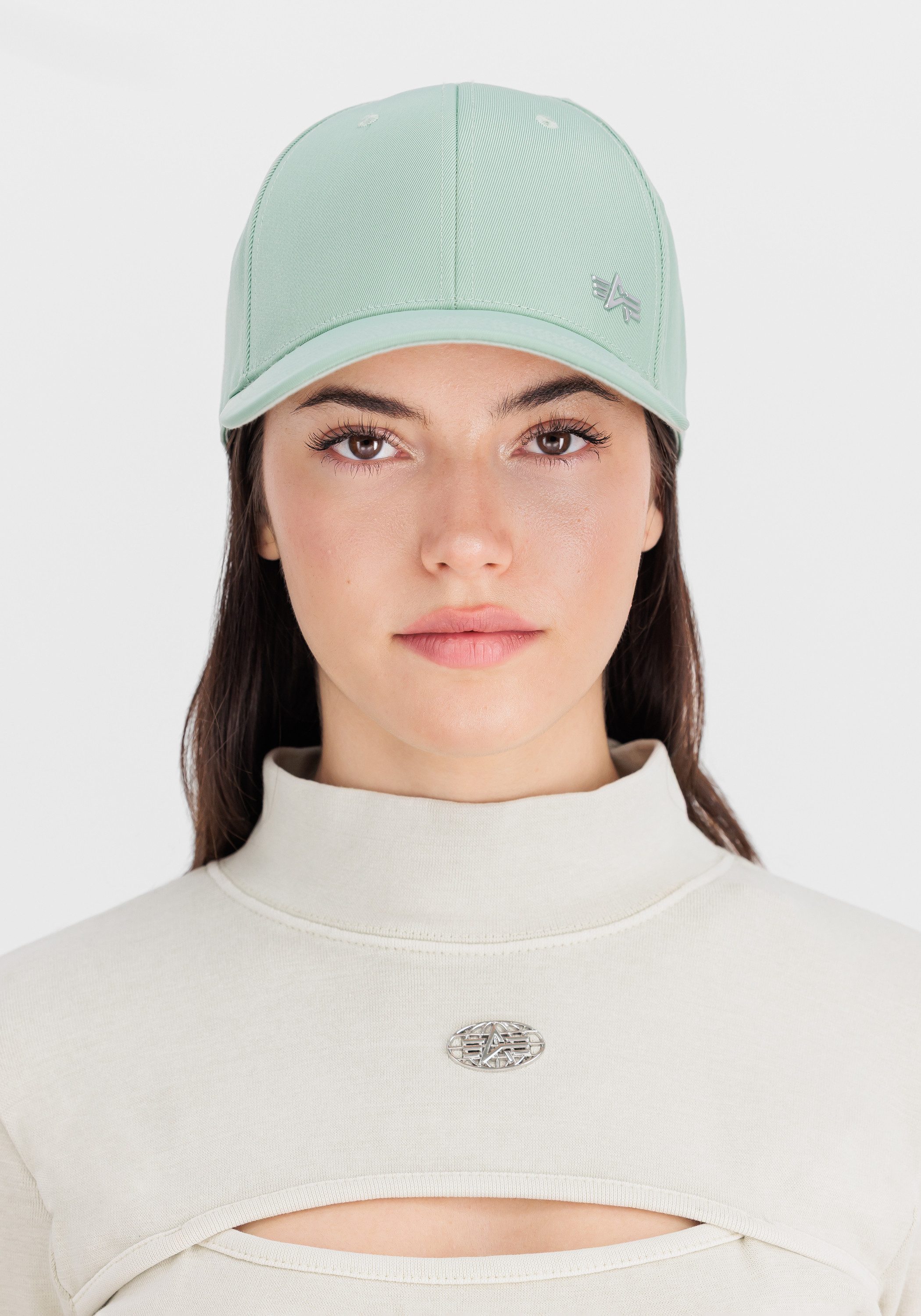 Trucker Cap Metal Label Cap
