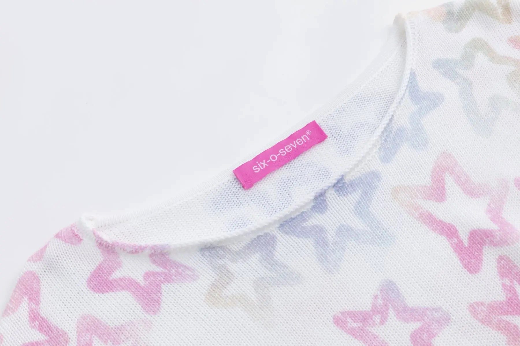 six-o-seven Strickpullover Six-p-Seven Strickpullover mit plakativen Design in WHITE