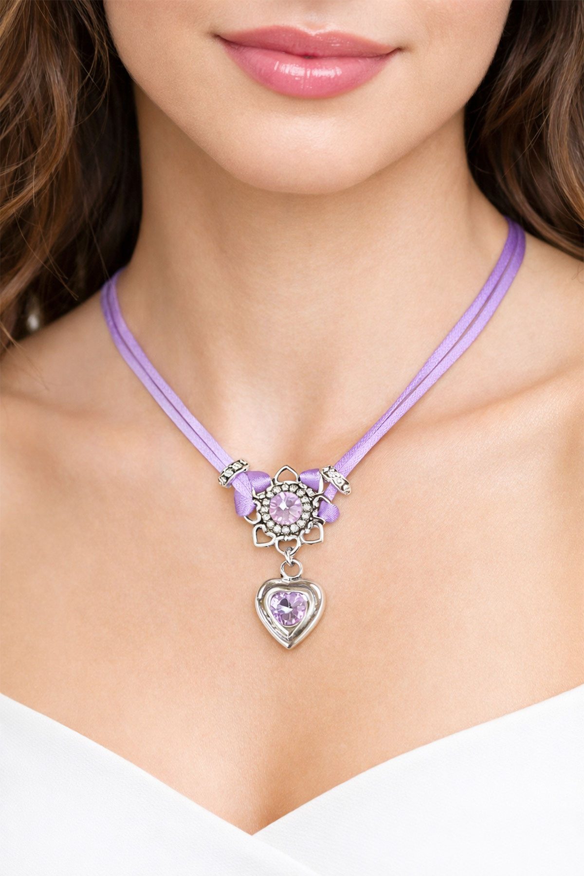 LUISIA® Kette mit Anhänger Chiara mit Herzblüte, Strassherz und Premium Kristallen (inkl. Schmuckbox)