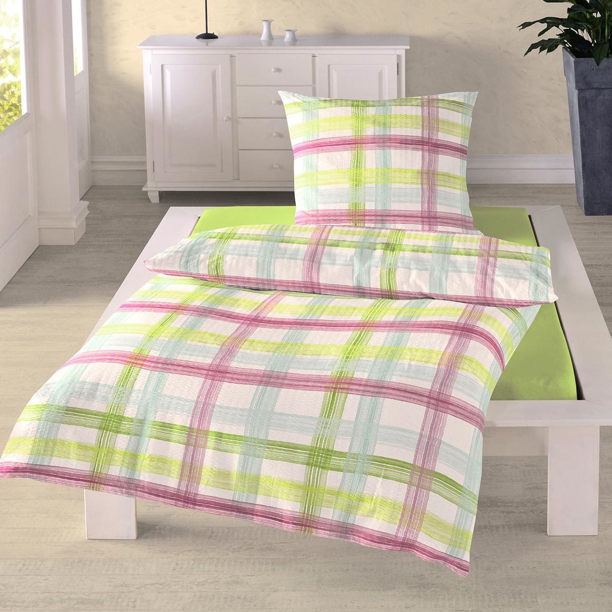 TRAUMSCHLAF Bettwäsche Bari, Seersucker, 2 teilig, bügelfreie Seersucker Qualität