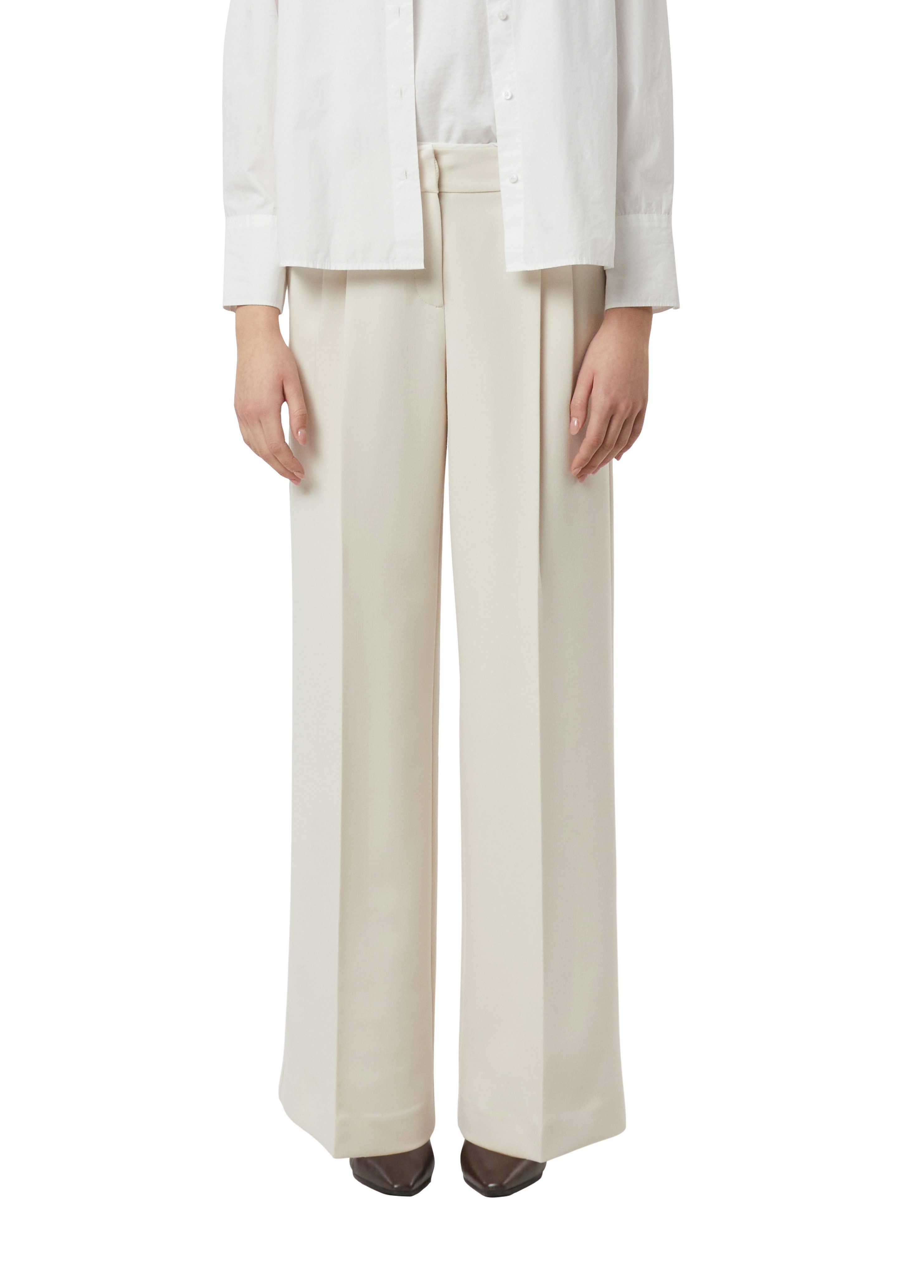 comma Stoffhose mit geradem Bein und Bundfalten