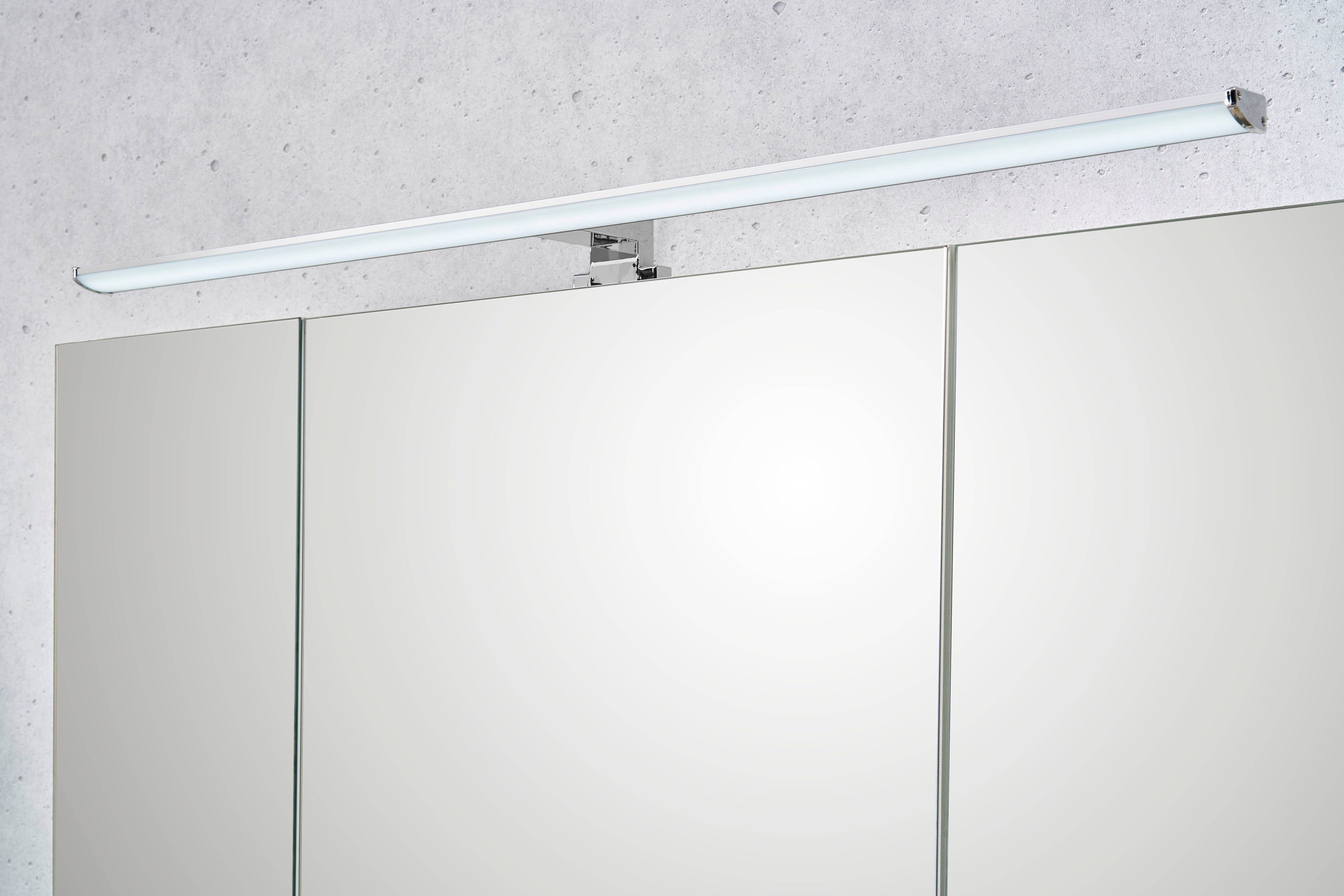 LED-Beleuchtung, cm, Spiegelschrank Schalter-/Steckdosenbox 360 3-türig, Breite 110 Quickset PELIPAL