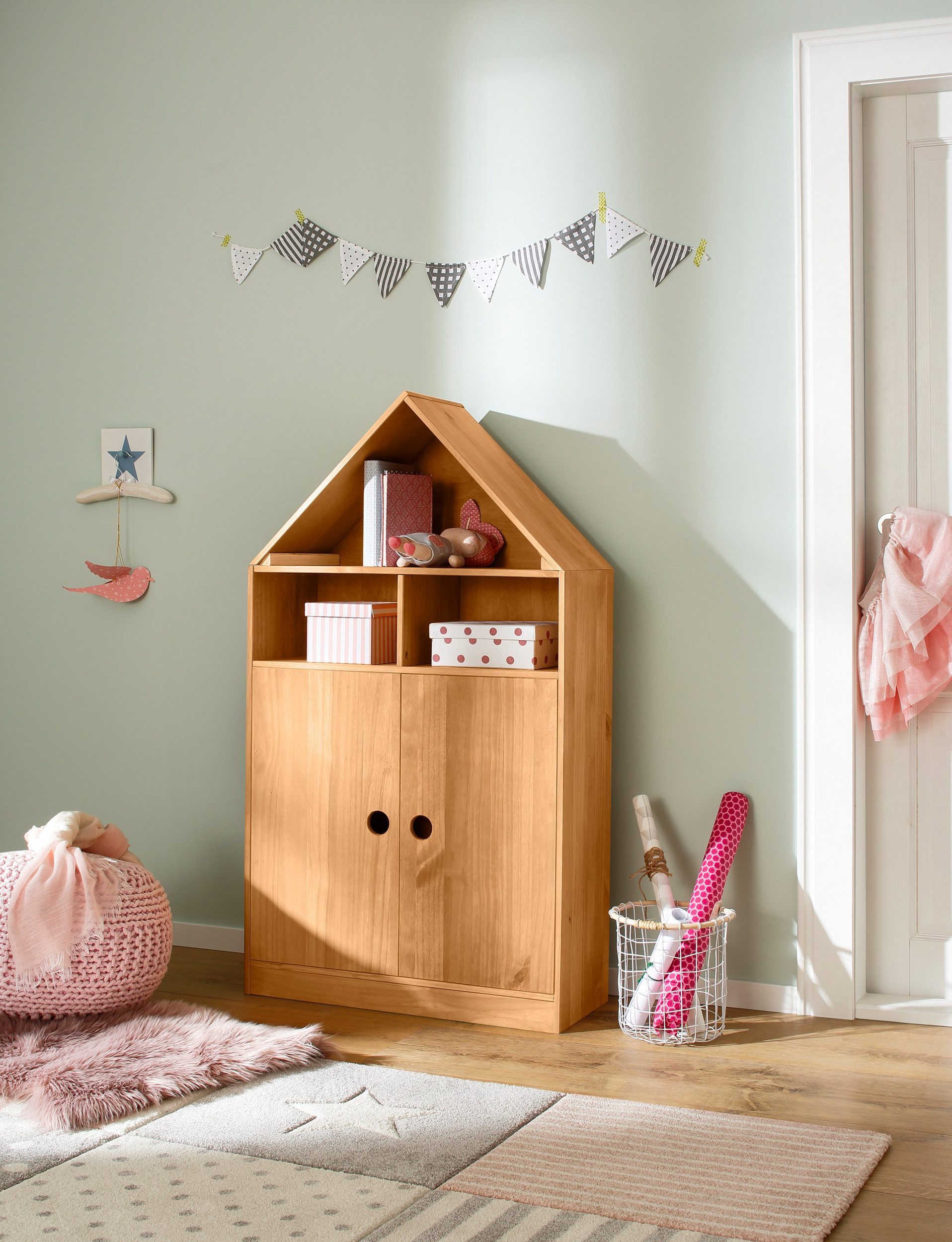 loft24 Kleiderschrank Allie Schrank mit 2 Türen in Hausoptik, Kiefer, Landhaus, Kindermöbel