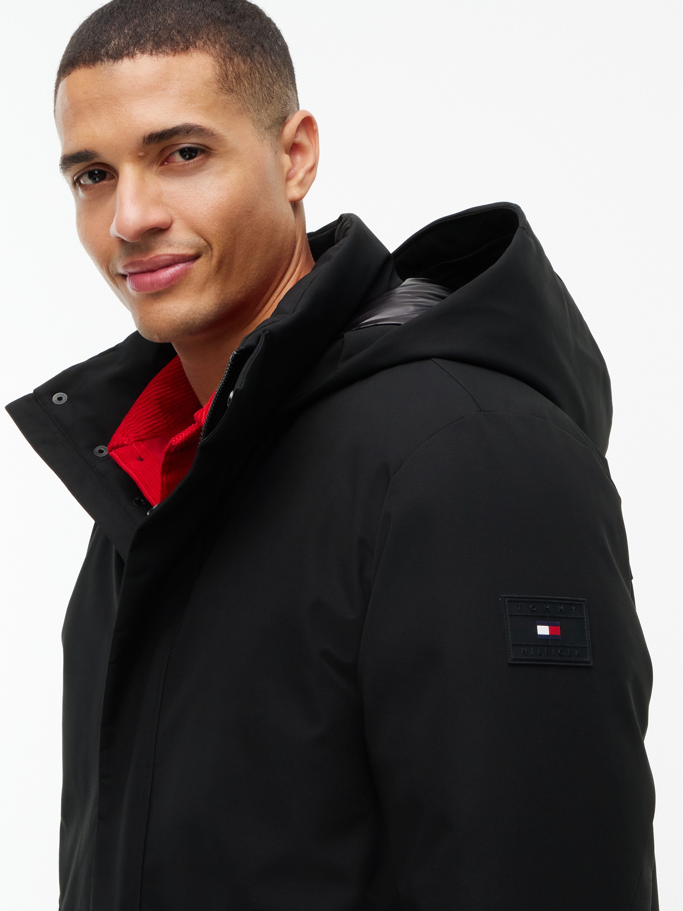 Tommy Hilfiger Kurzmantel TECH HOODED PADDED PARKA