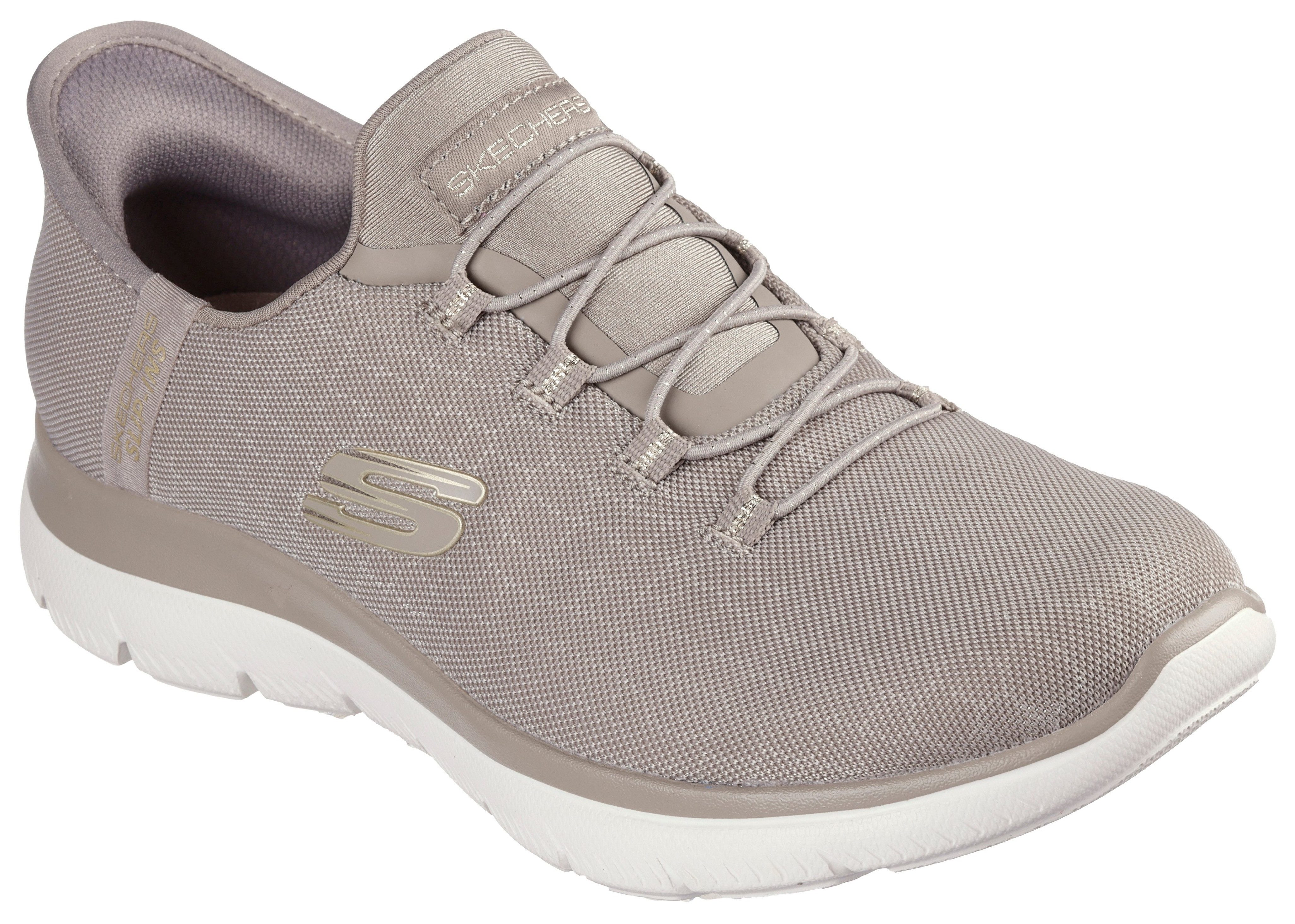 SUMMITS-CLASSY NIGHT Slip-On Sneaker