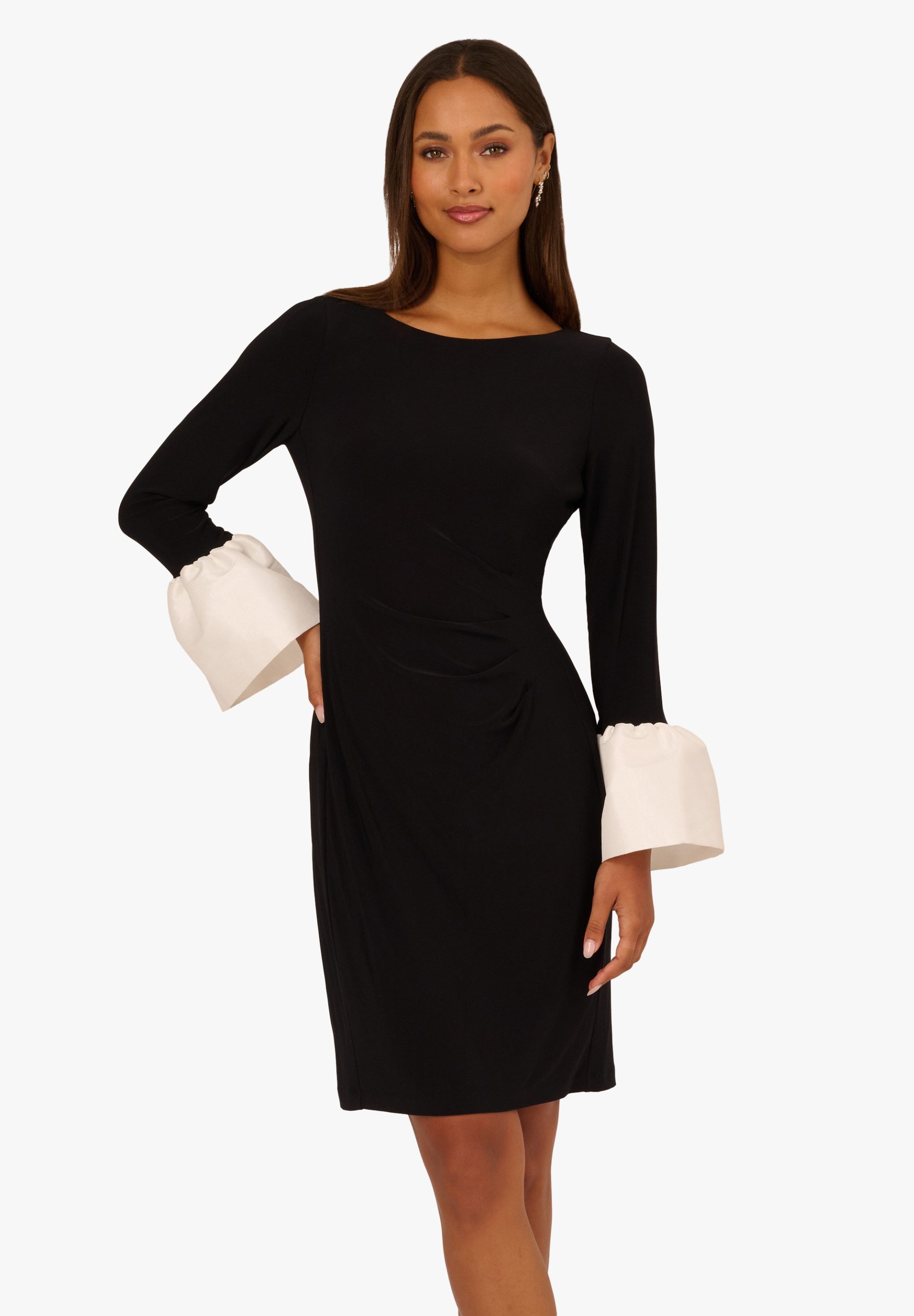 Adrianna Papell Abendkleid Short Dress with Cuff Detail Cocktailkleid mit auffälligen Ärmeln