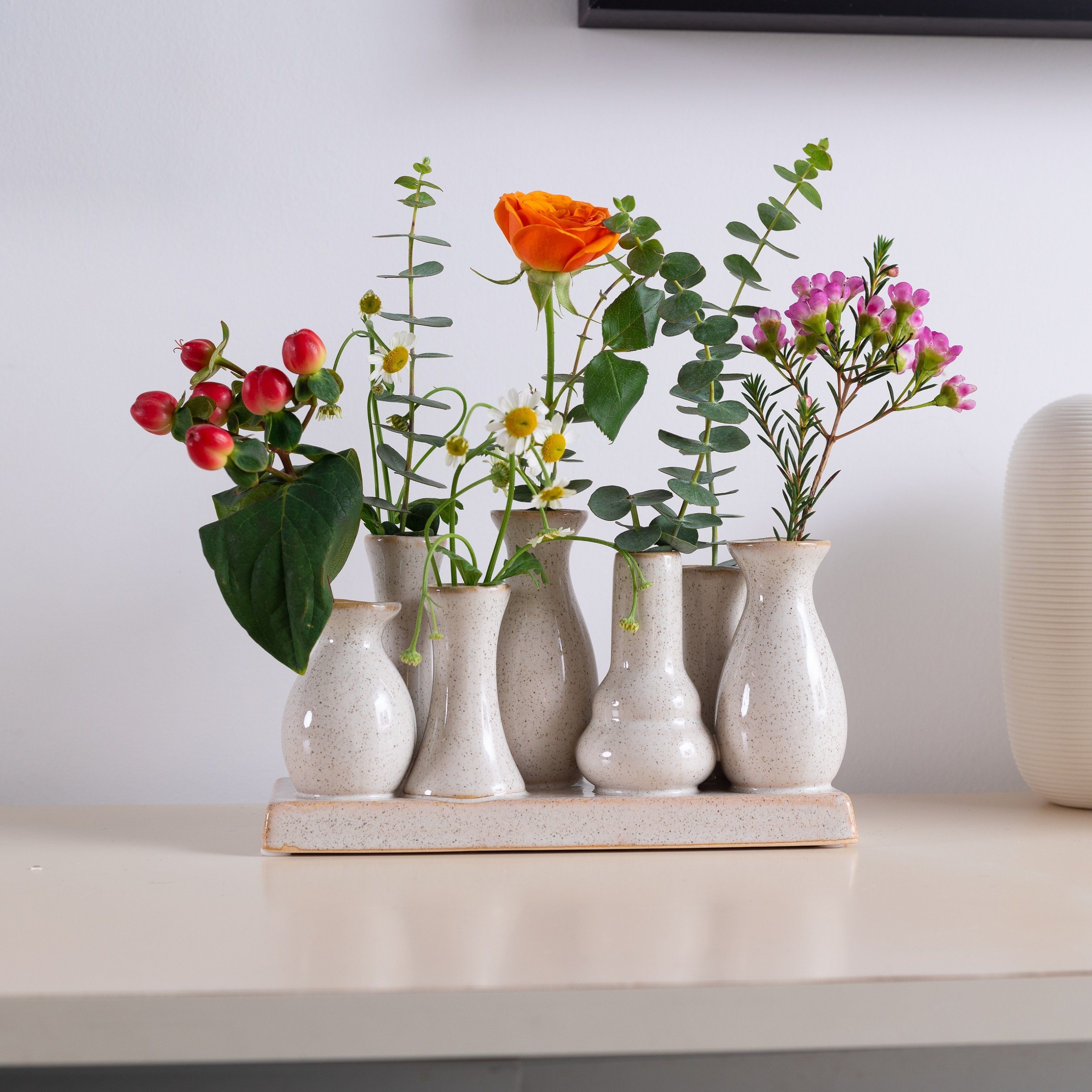 Jinfa Dekovase Jinfa Vasen (15,42Euro/Stück) Sockel, 4 festem Antik-Weiß Blumenvasen, handgefertigte auf Stück