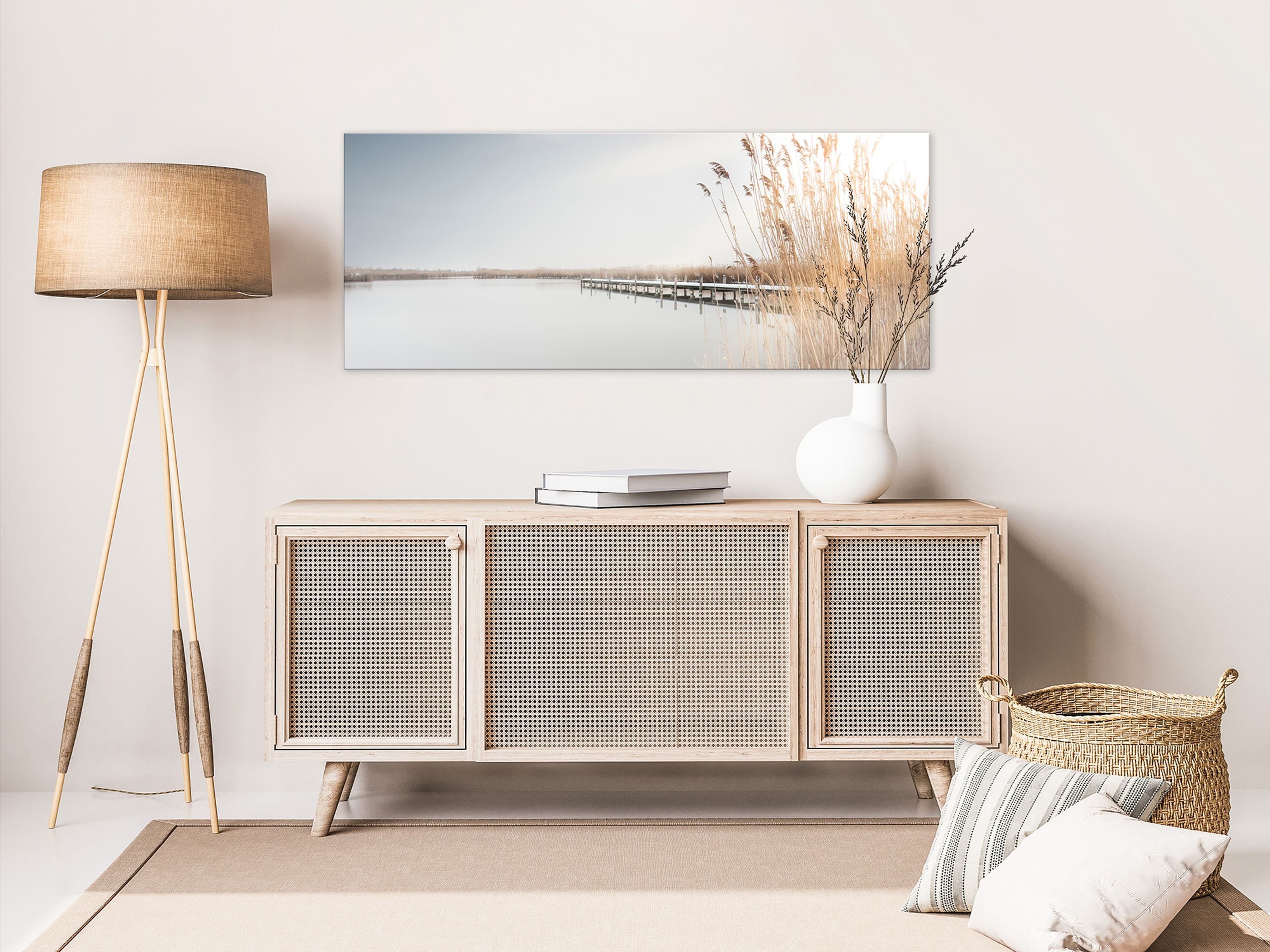 artissimo Glasbild XXL Bild aus Glas 125x50 cm / Panorama Wandbild groß / Wanddeko modern, Landschaft und Natur: Steg am See in Beige