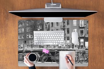 MuchoWow Gaming Mauspad Amsterdamer Grachten mit rosa Fahrradkiste (1-St), Büro für Tastatur und Maus, Mousepad Gaming, 90x60 cm, XXL, Großes