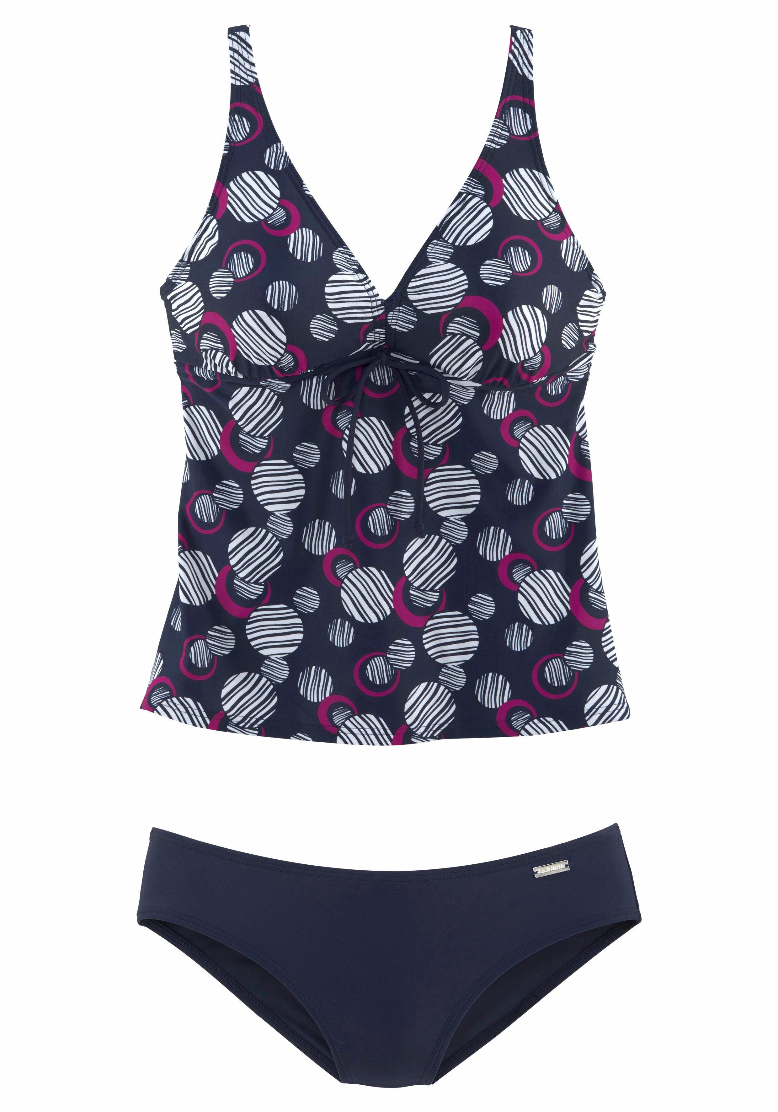 LASCANA Bügel-Tankini figurfreundliche A-Form, unter der Brust regulierbar günstig online kaufen