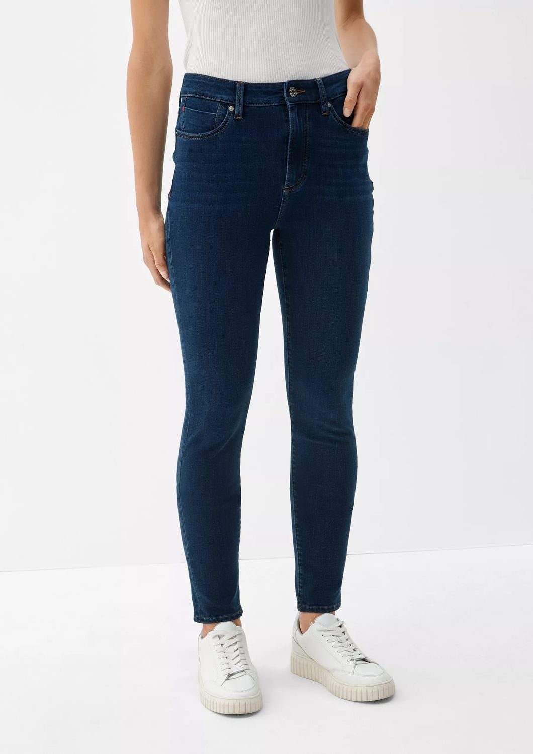 s.Oliver Skinny-fit-Jeans IZABELL Passform: Skinny-Leg-Form Beinverlauf: Bundhöhe: High rise, Skinny