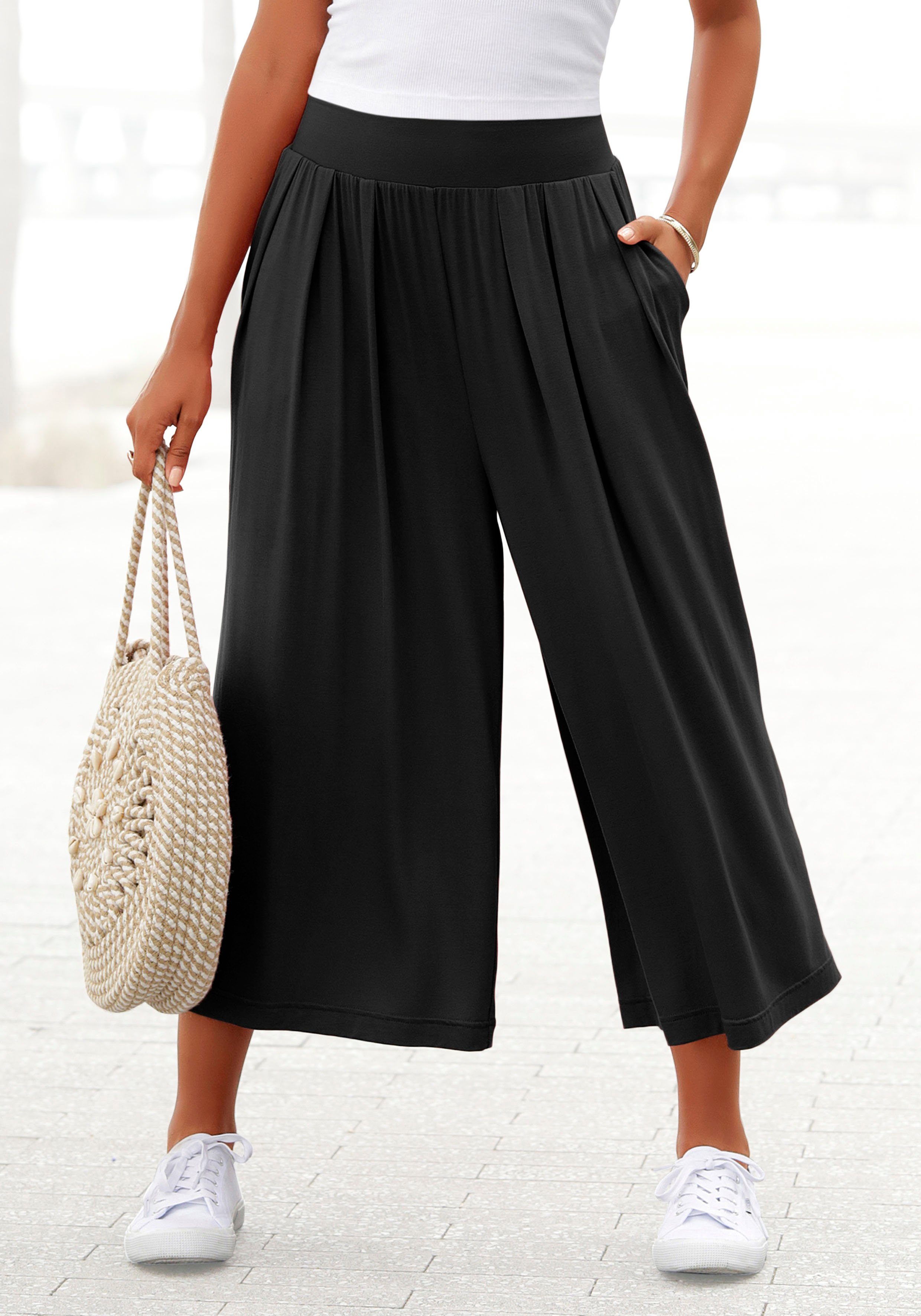 LASCANA Culotte mit extra-weitem Bein und Taschen, Stoffhose, bequem, elegant