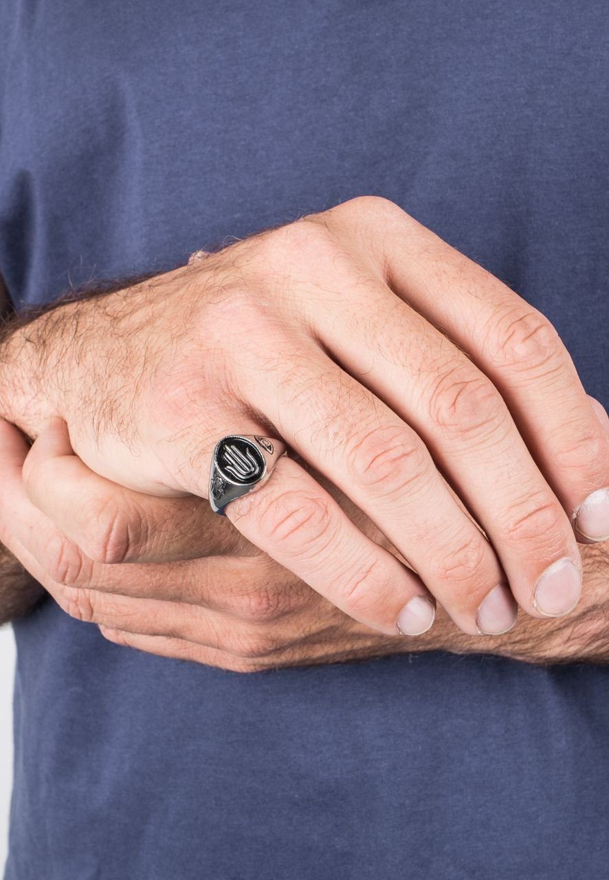 Akitsune Siegelring Hamsa Ring Silver EU 65 - UK V - US 11