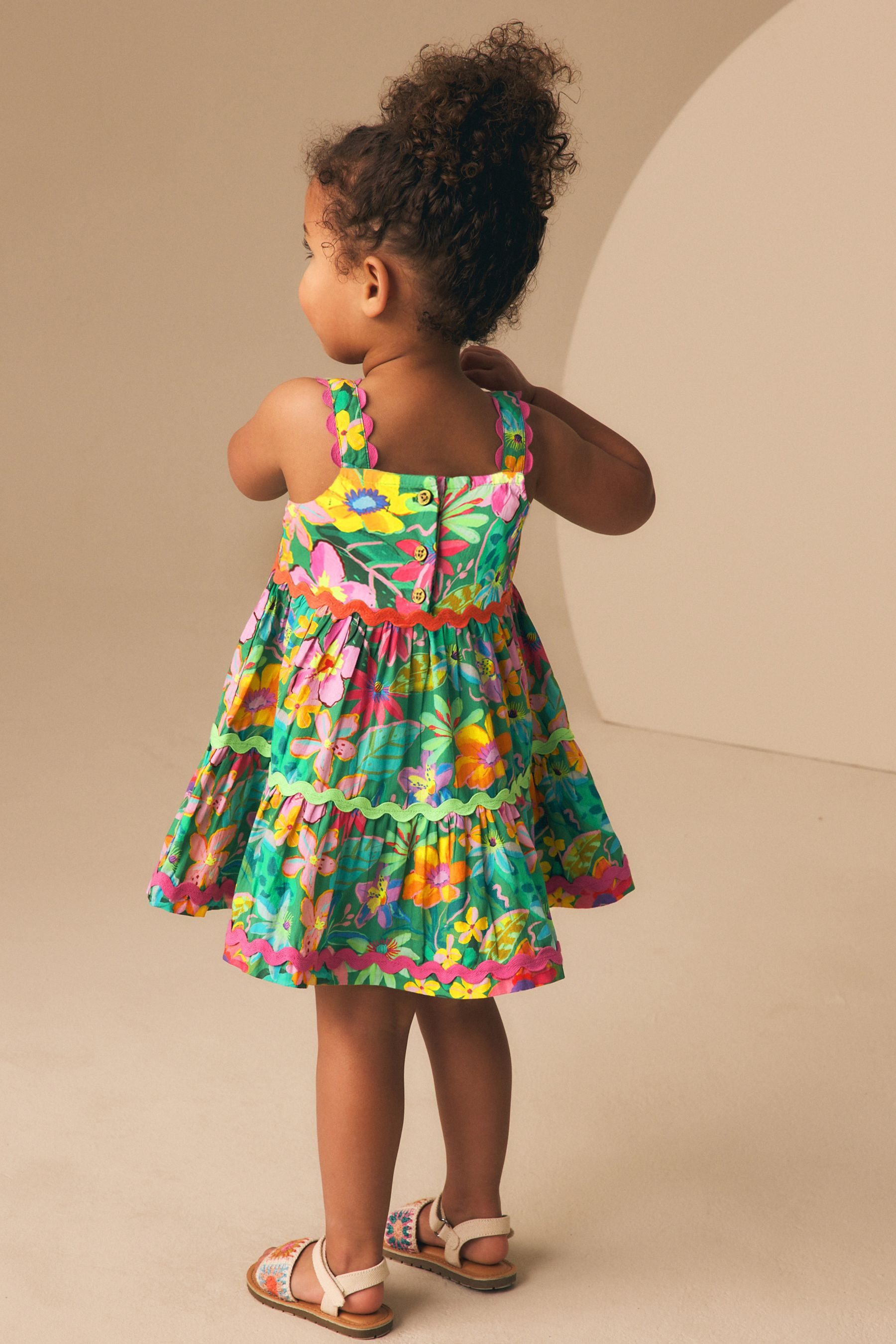 Next Sommerkleid Sommerkleid mit Zackenlitze (1-tlg)