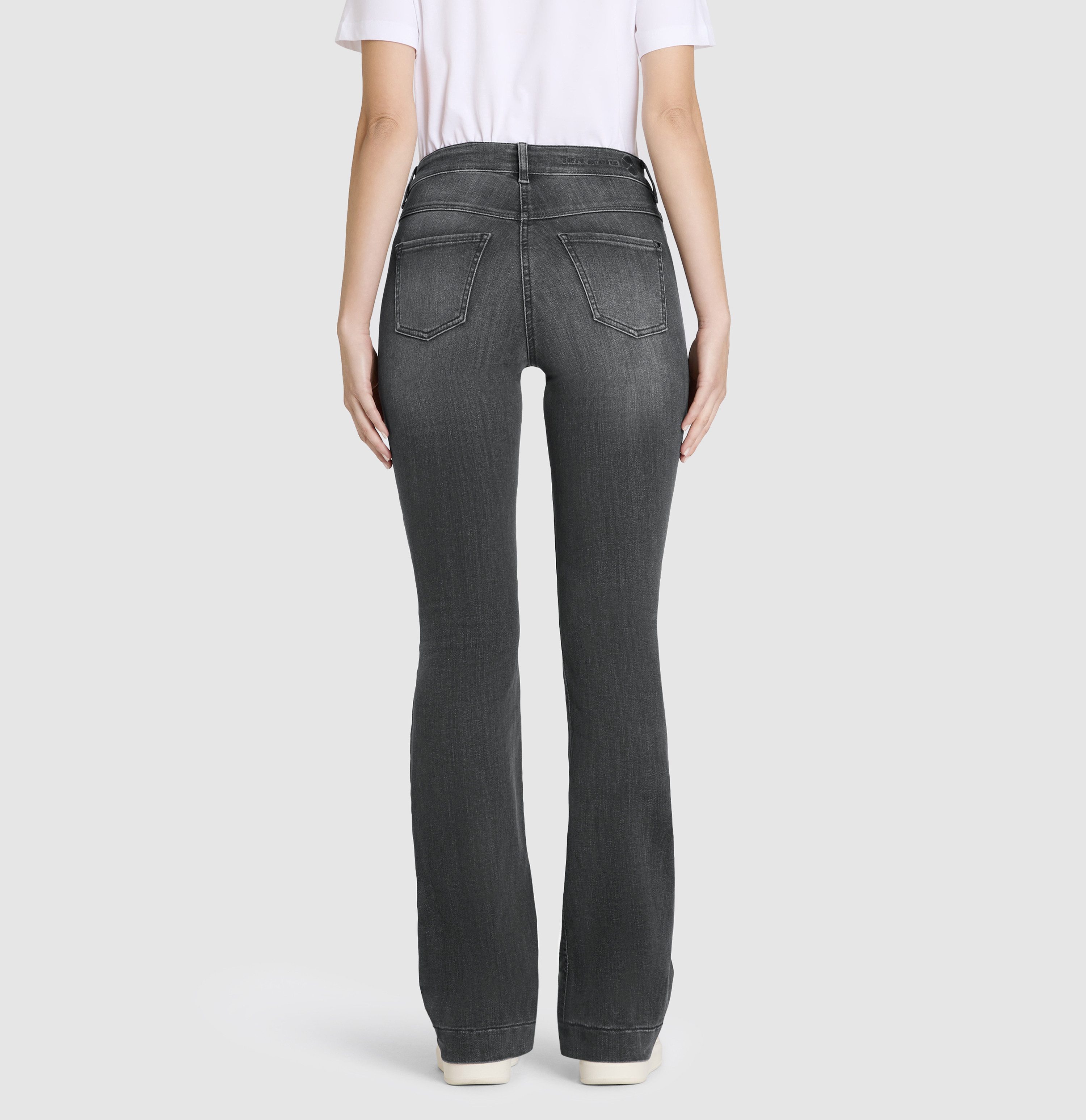 MAC Bootcut-Jeans Dream-Boot Gerade geschnitten mit leicht ausgestelltem Bein