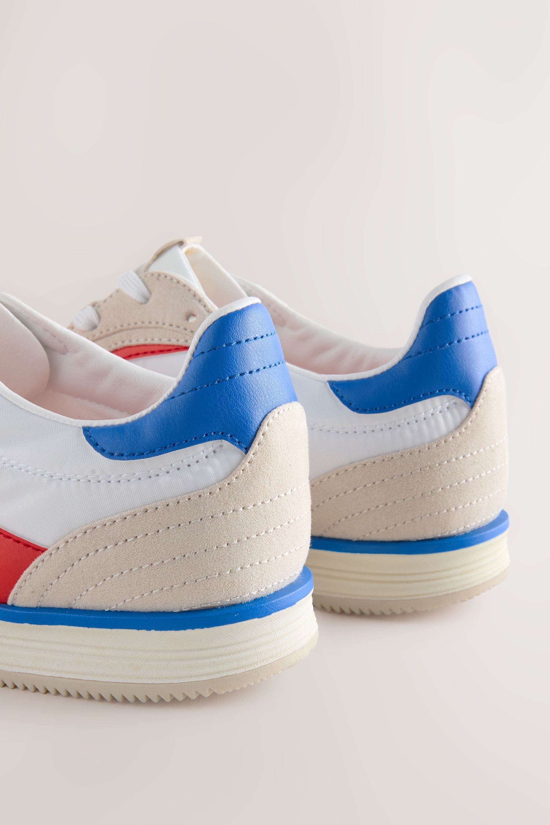 Next Forever Comfort® Schnürsneaker mit Bahnendetail Sneaker (1-tlg)