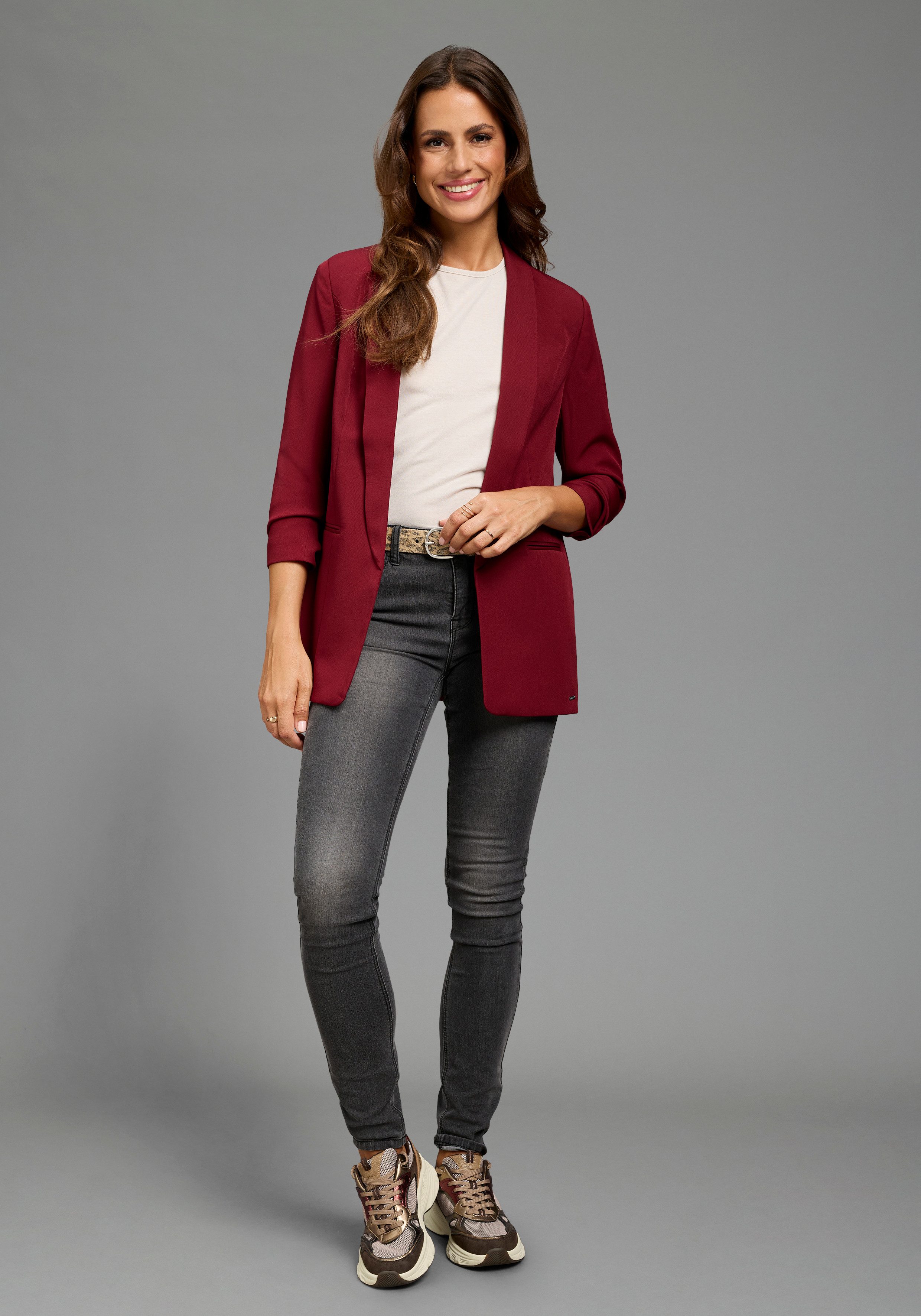 Zum Outfit 5