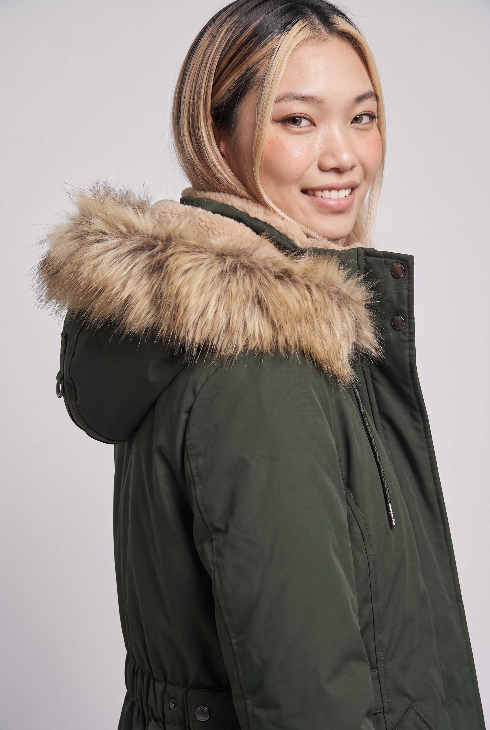 ONLY Parka ONLNEWPRISKA PARKA CC OTW Kunstfaser – Bild 5 von 5
