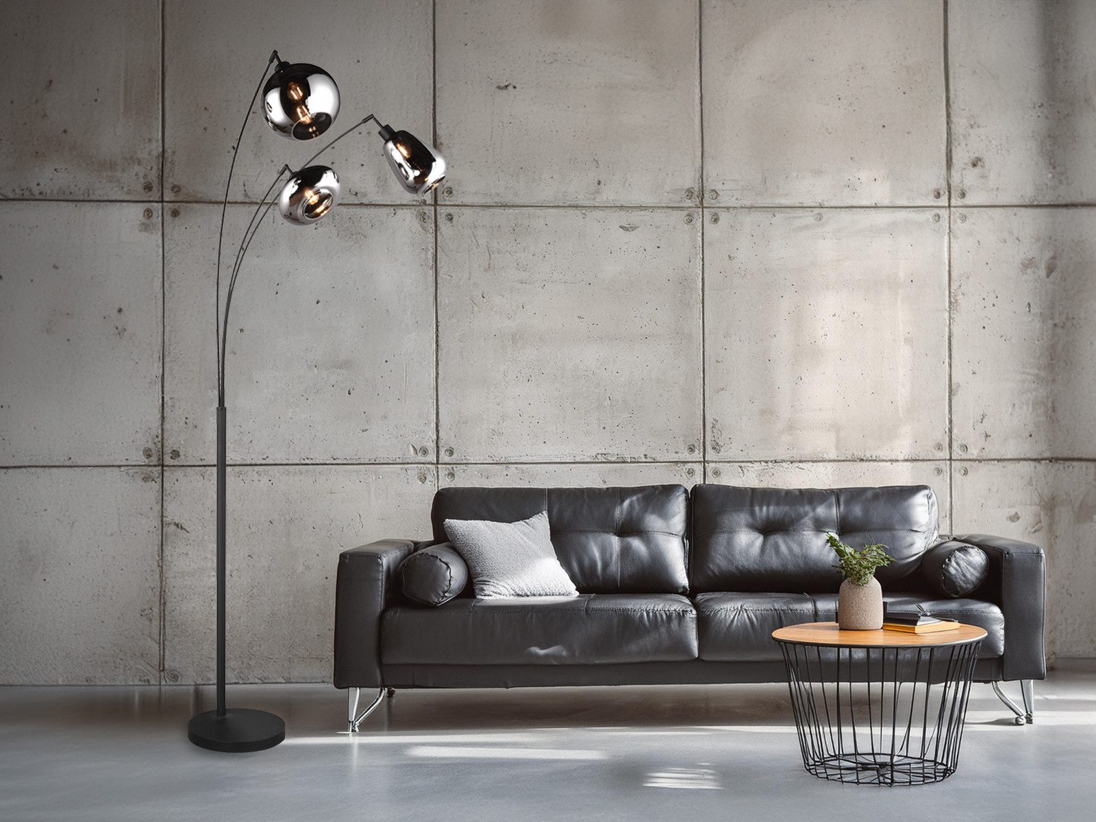 TRIO Leuchten LED Stehlampe, Dimmfunktion, LED wechselbar, Warmweiß, große Designer Leselampe dimmbar, schwarz, Kugel Rauchglas Höhe 200cm
