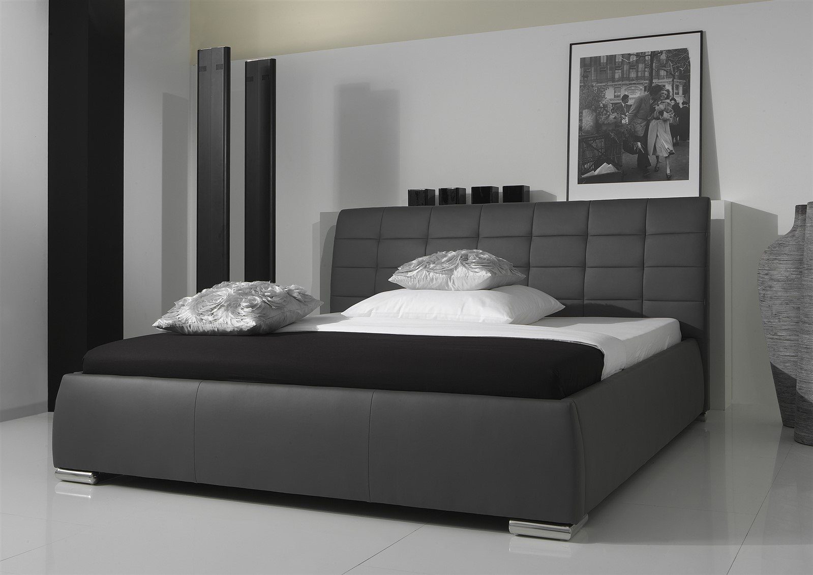 Fun Möbel Polsterbett Bett Doppelbett Tagesbett VERMONT (Ohne Matratze), hochwertiges Kunstleder