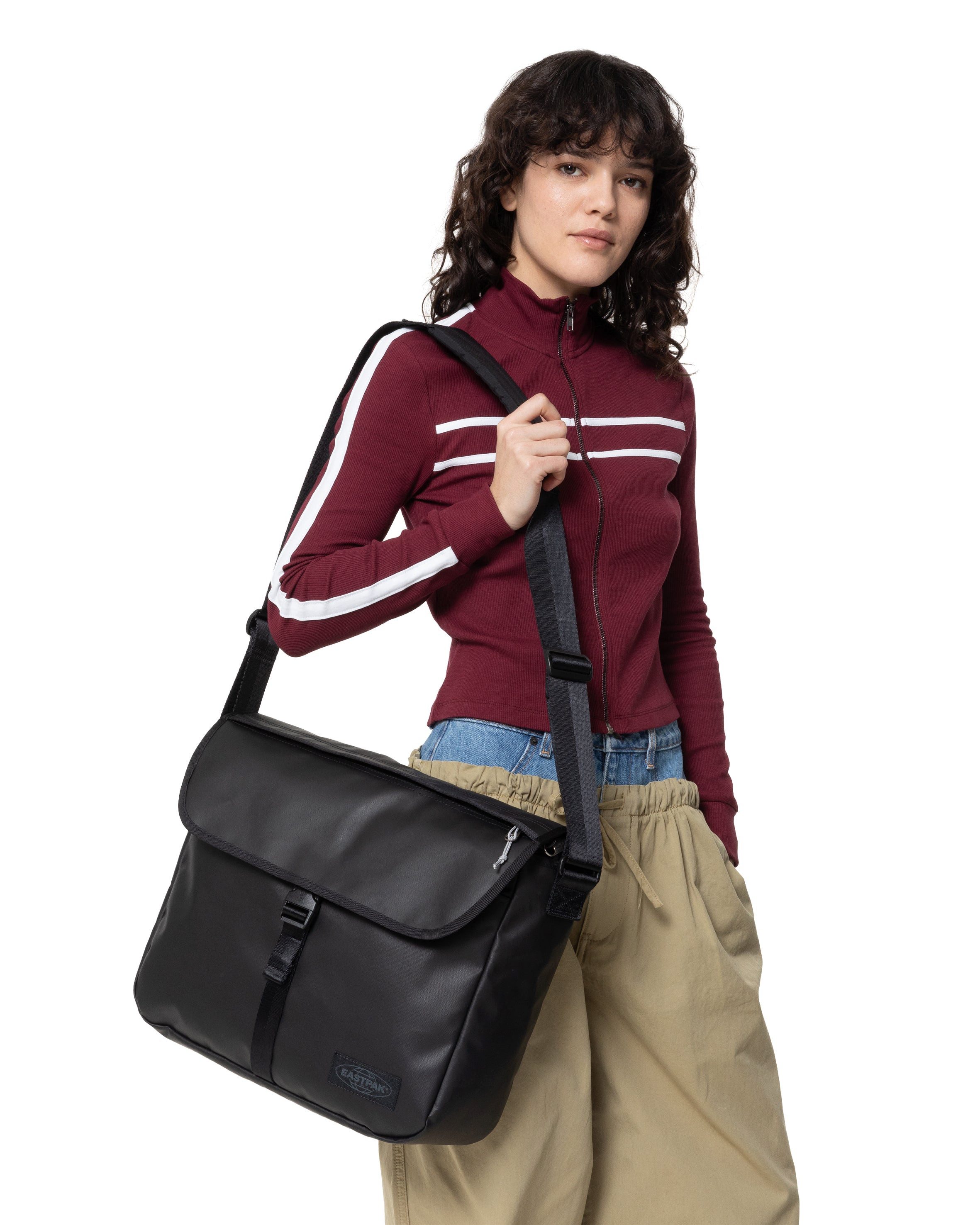 Eastpak Messenger Bag Delegate +, Umhängetasche Arbeitstasche Schultasche günstig online kaufen