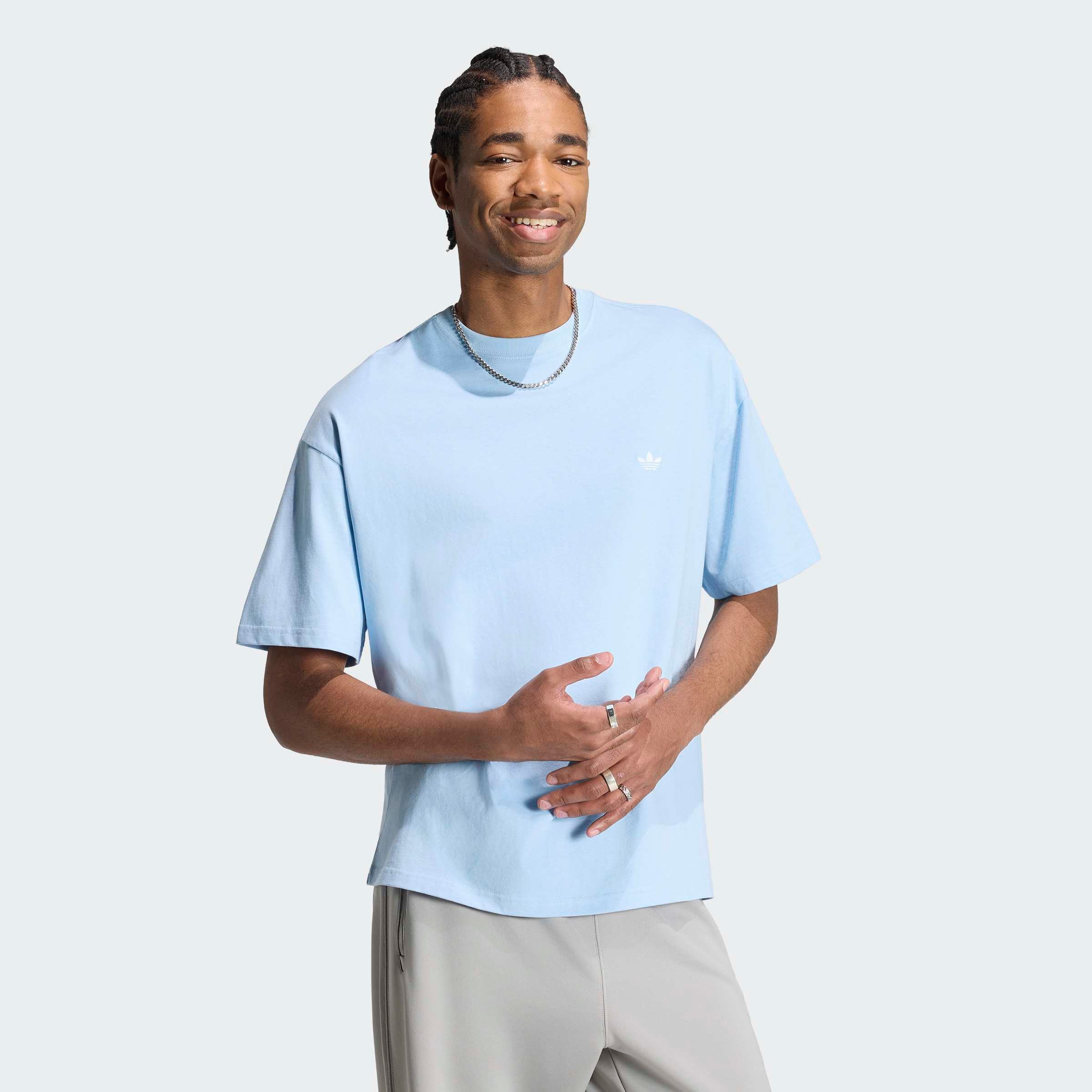 adidas Originals T-Shirt TREFOIL ESSENTIALS, LOCKER GESCHNITTEN für Erwachsene, mit Rundhalsausschnitt, ohne Verschluss, aus Baumwolle