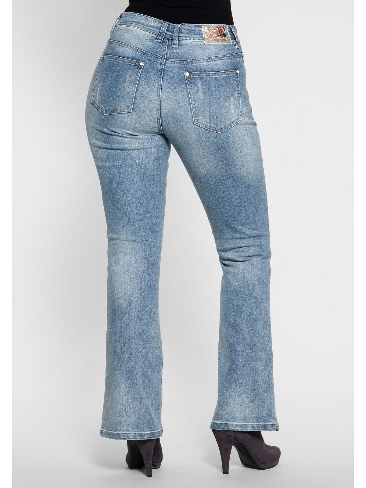 sheego by Joe Browns Bootcut-Jeans Große Größen mit Pailletten am Bund