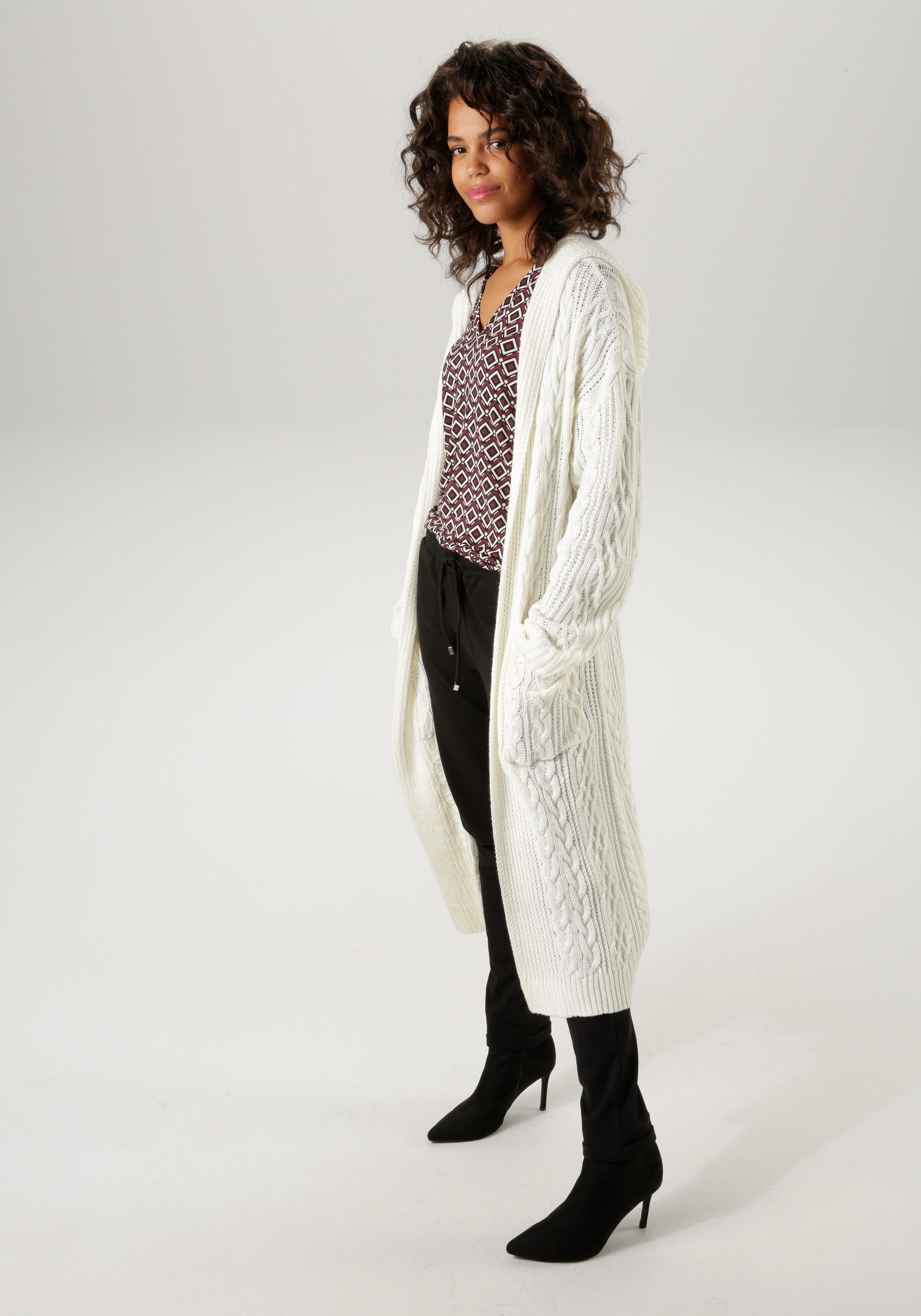 Aniston CASUAL Strickjacke im trendigem Zopf- günstig online kaufen