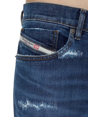 Diesel Tapered-fit-Jeans Regular - D-Fining 09E07 - Länge:30