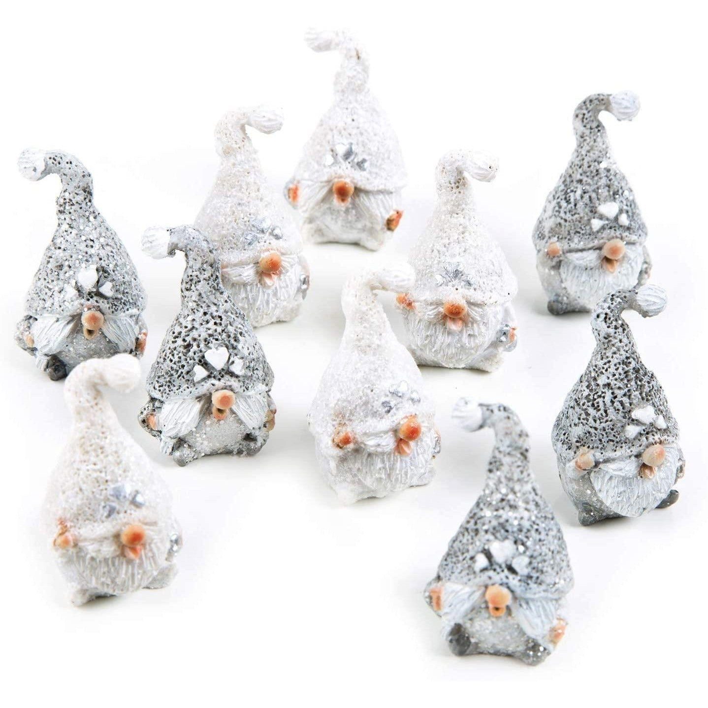 Logbuch-Verlag Dekofigur 10 Mini Wichtel Figuren 4 cm - Weihnachtswichtel grau weiß glitzernd