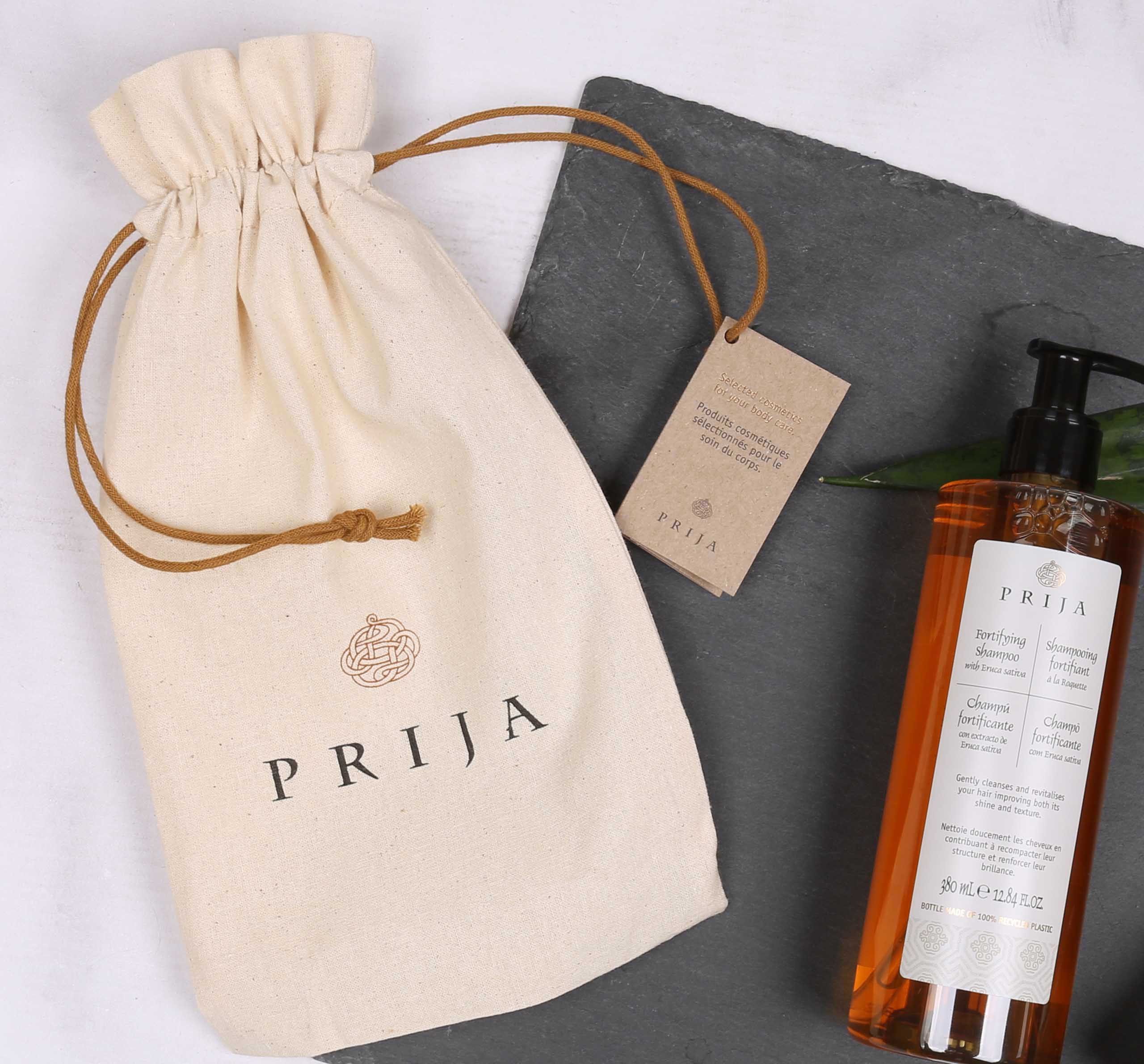 PRIJA Feuchtigkeitspflege-Set Prija Geschenkpackung Für Haare Und Körper Badeschaum Shampoo