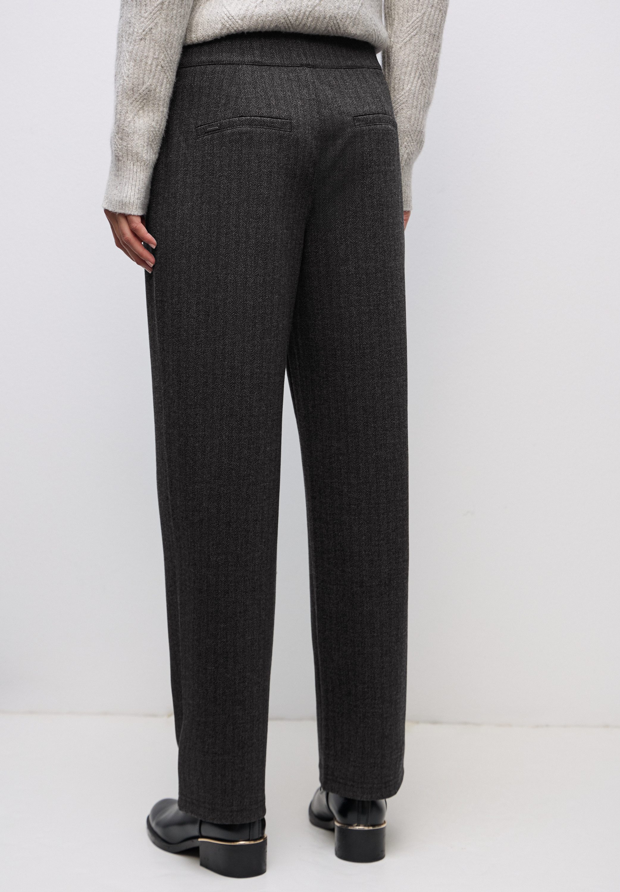 STREET ONE Stoffhose mit seitlichen Einschubtaschen günstig online kaufen